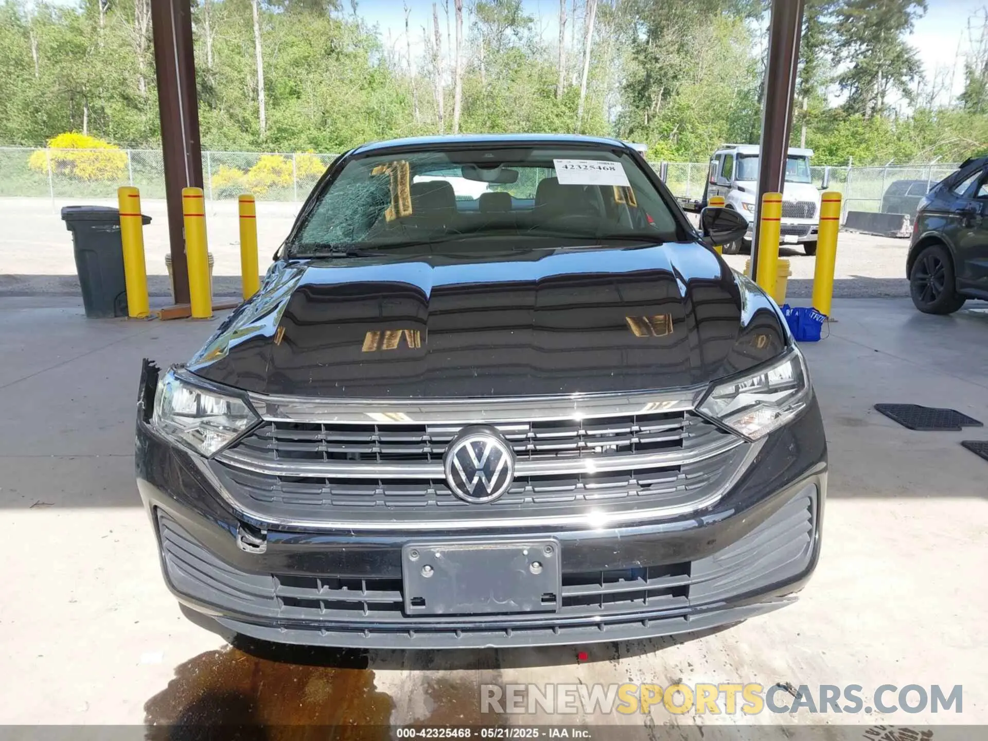 11 Photograph of a damaged car 3VWEM7BU5NM008700 VOLKSWAGEN JETTA 2022