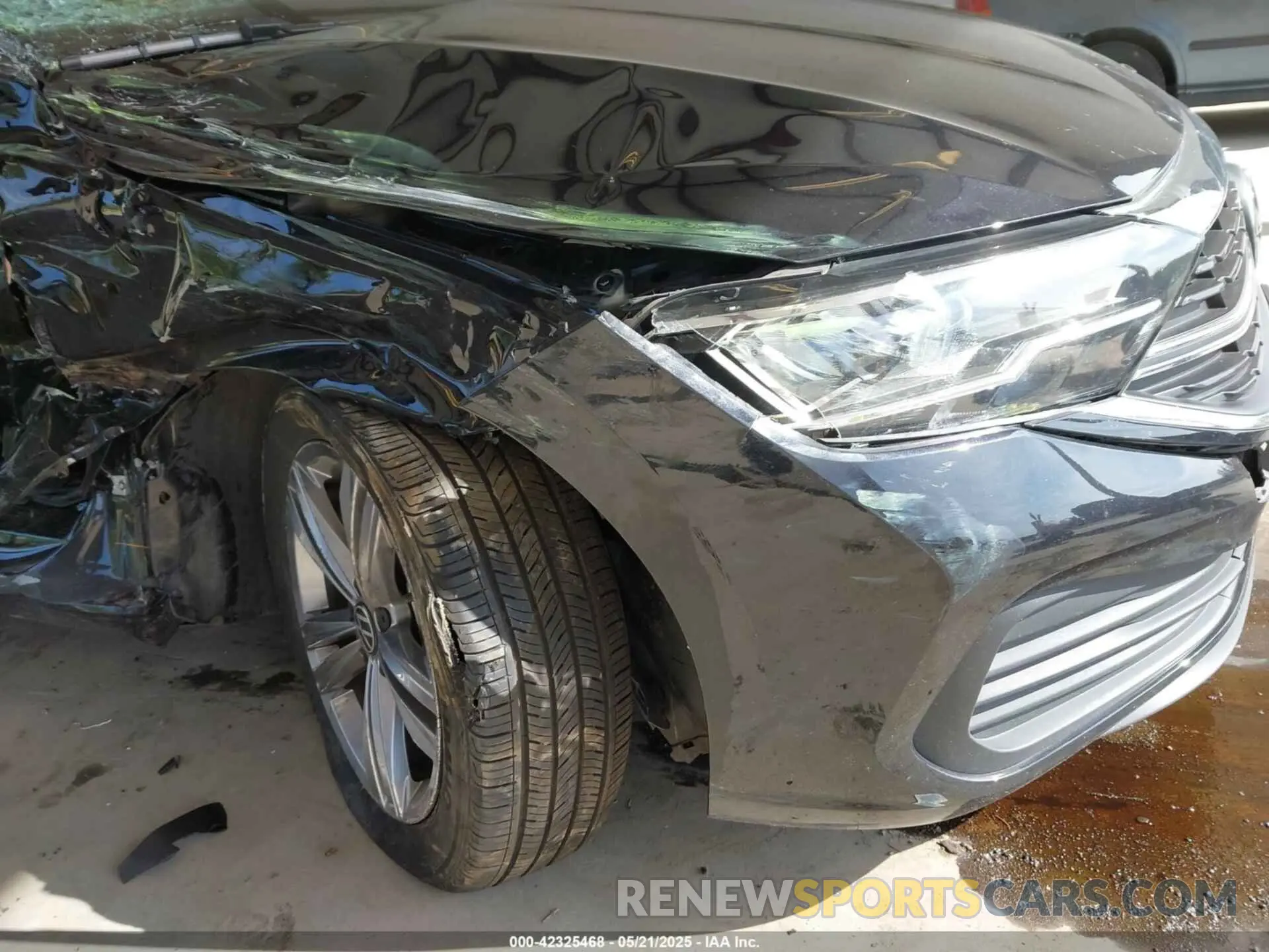 6 Photograph of a damaged car 3VWEM7BU5NM008700 VOLKSWAGEN JETTA 2022