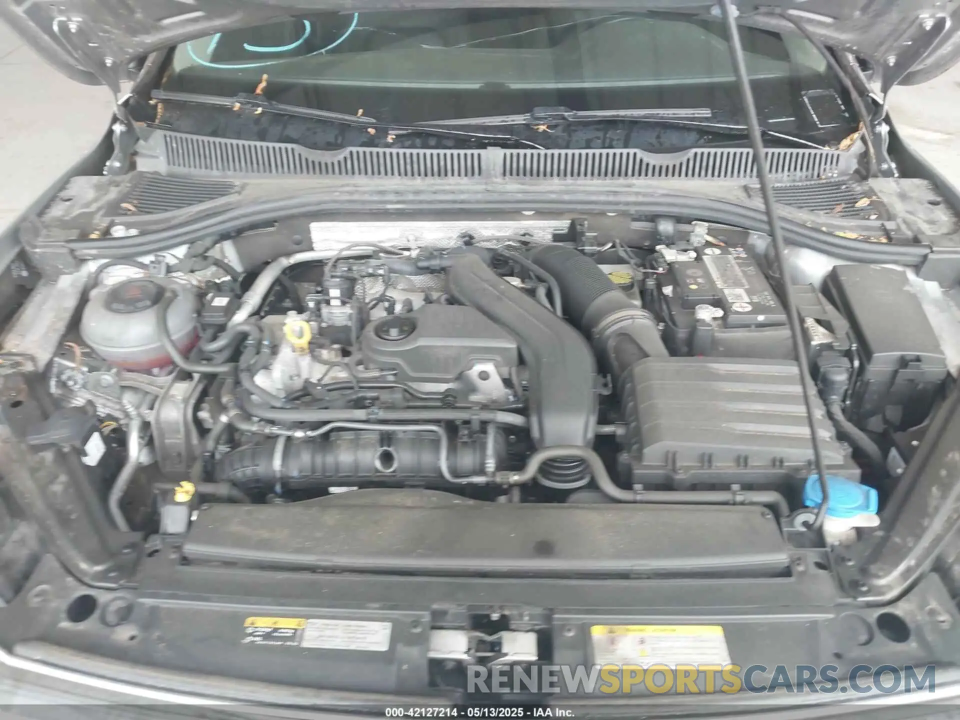 10 Photograph of a damaged car 3VWEM7BU5NM031958 VOLKSWAGEN JETTA 2022