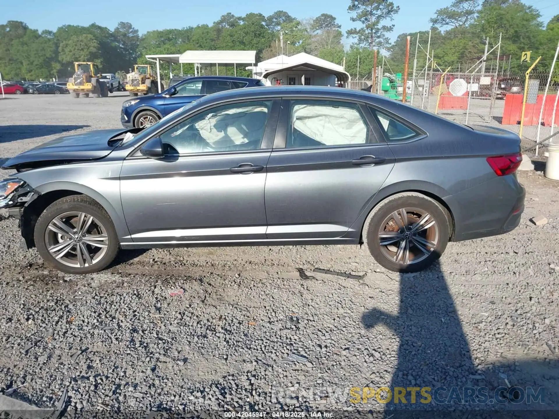 15 Photograph of a damaged car 3VWEM7BU6NM026607 VOLKSWAGEN JETTA 2022