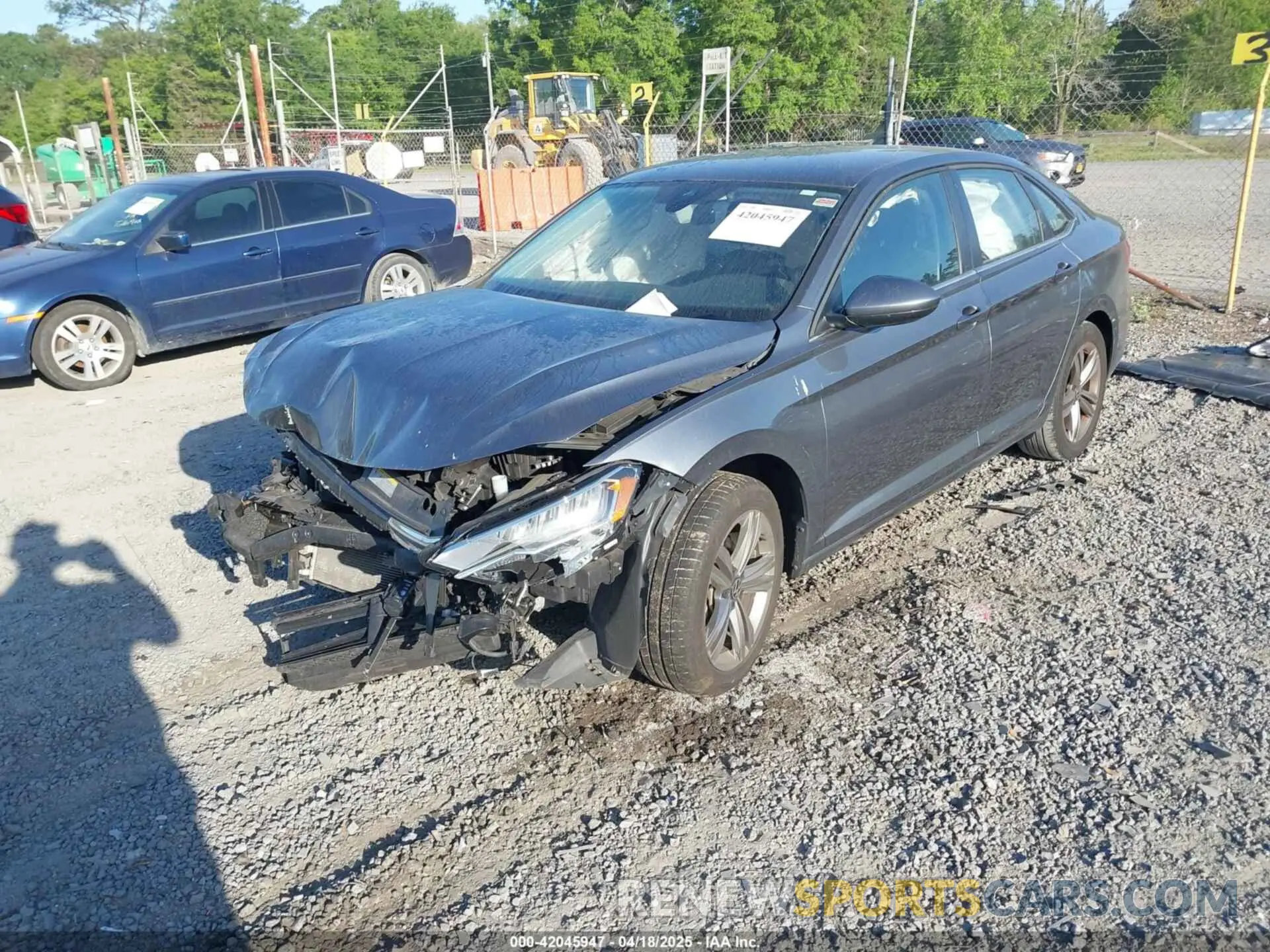2 Photograph of a damaged car 3VWEM7BU6NM026607 VOLKSWAGEN JETTA 2022