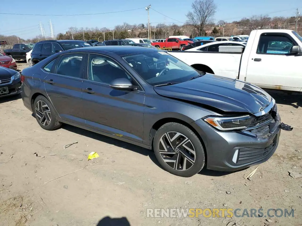4 Photograph of a damaged car 3VWGM7BU4NM026002 VOLKSWAGEN JETTA 2022