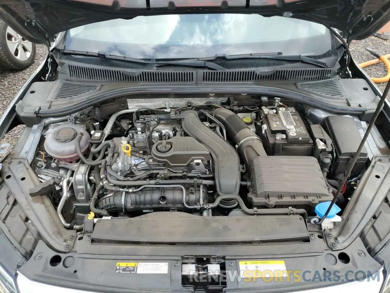 11 Photograph of a damaged car 3VWGM7BU4NM032057 VOLKSWAGEN JETTA 2022