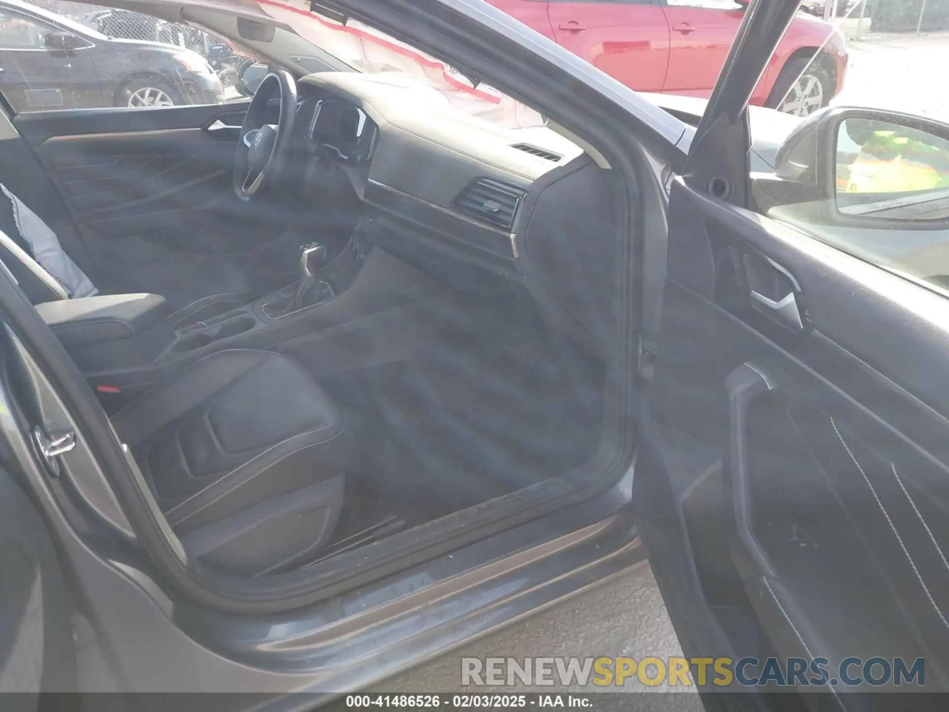 5 Photograph of a damaged car 3VWGM7BU7NM001059 VOLKSWAGEN JETTA 2022