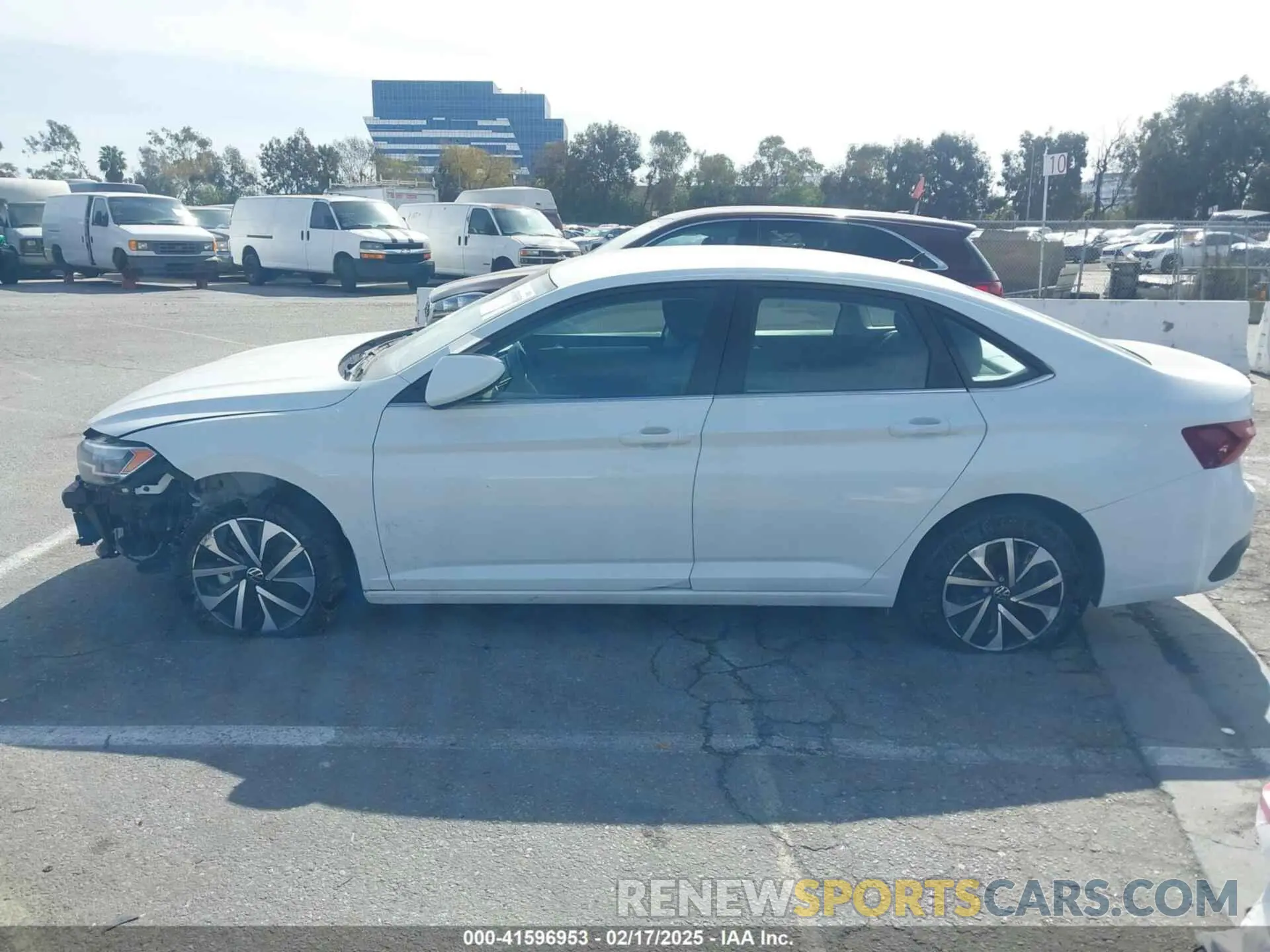 14 Photograph of a damaged car 3VW5M7BU3PM053797 VOLKSWAGEN JETTA 2023