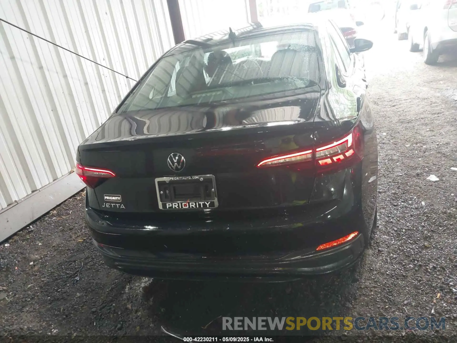 16 Photograph of a damaged car 3VW5M7BU8PM019113 VOLKSWAGEN JETTA 2023