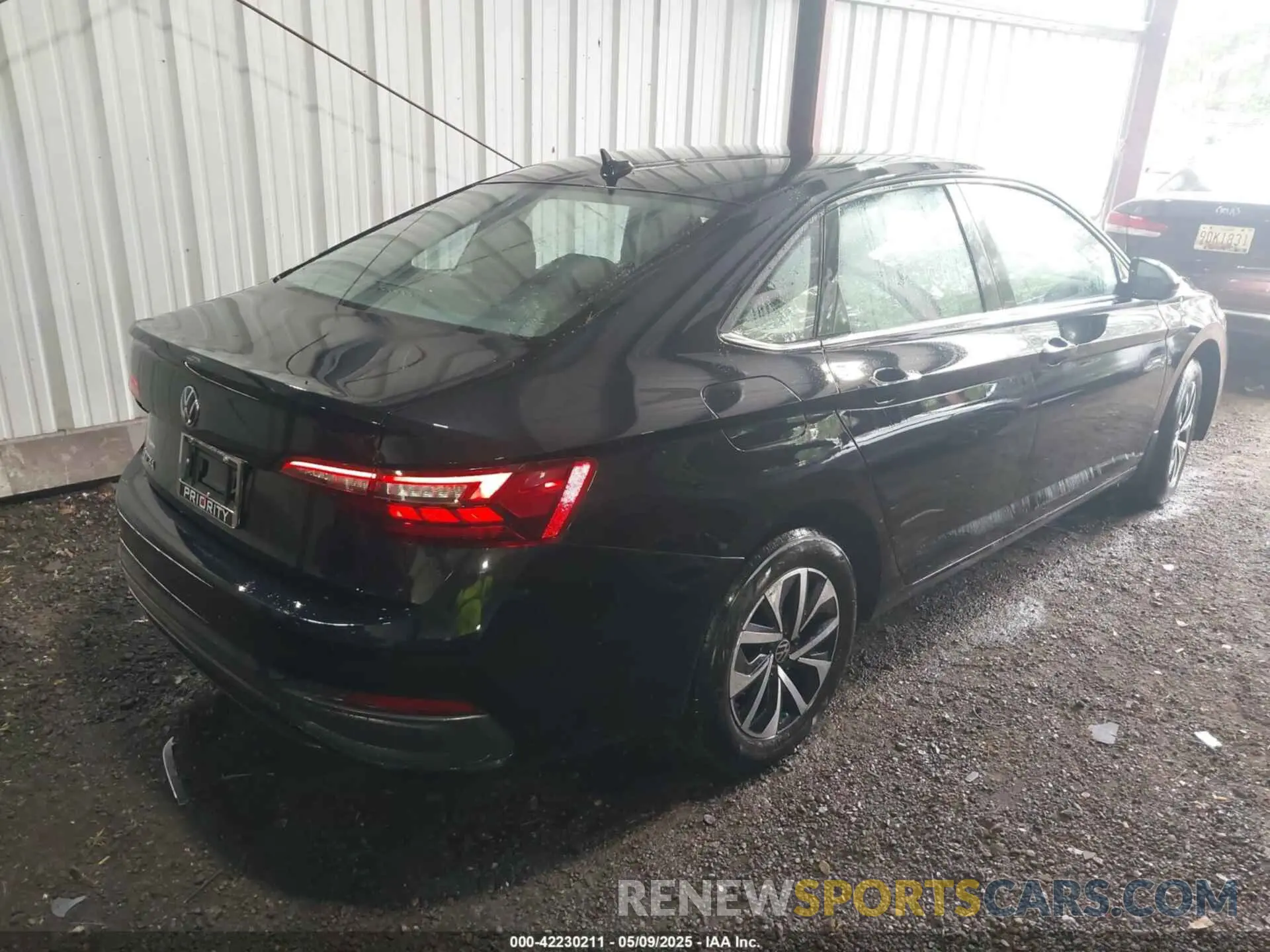 4 Photograph of a damaged car 3VW5M7BU8PM019113 VOLKSWAGEN JETTA 2023