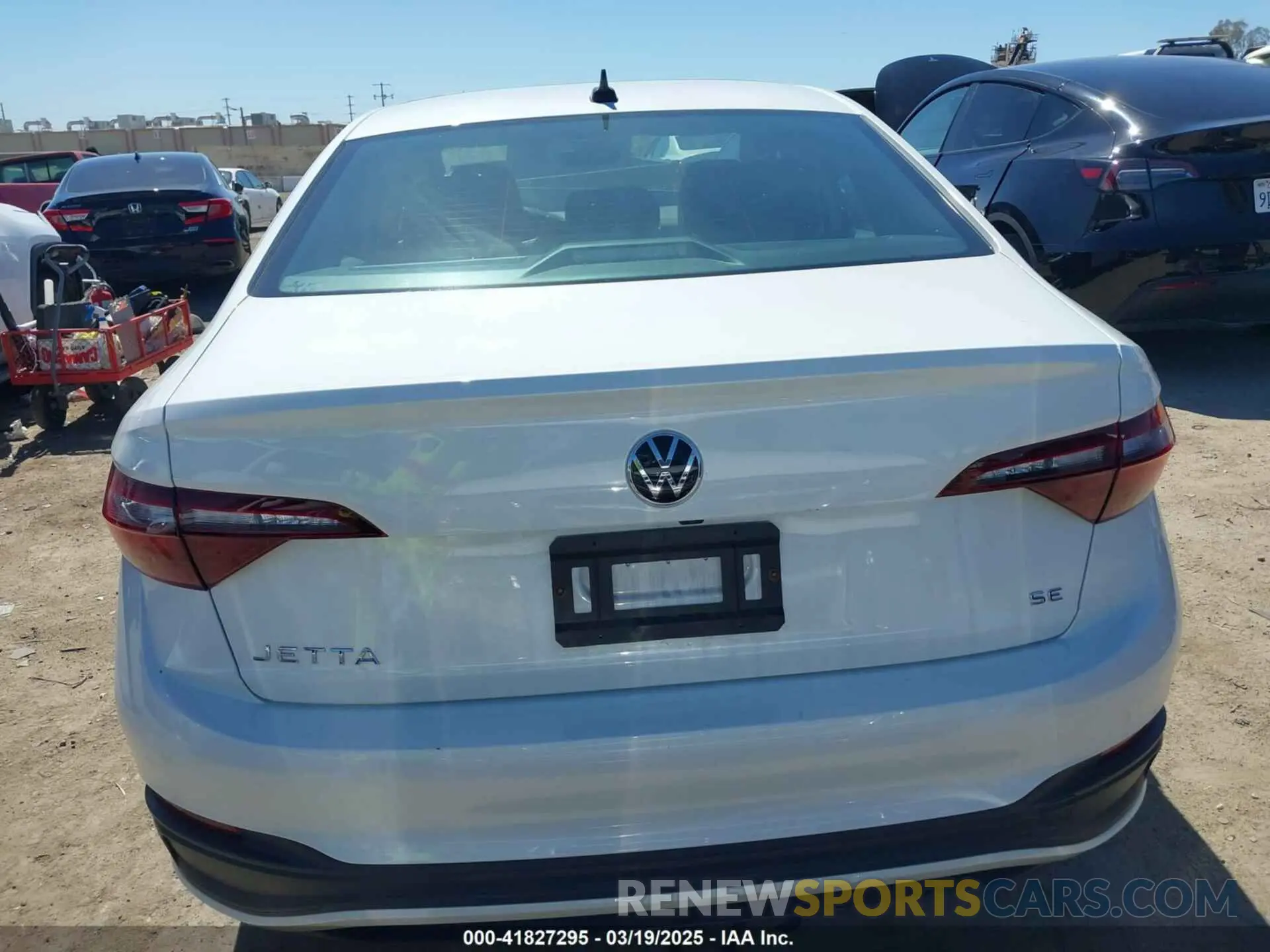 16 Photograph of a damaged car 3VW7M7BU0PM048694 VOLKSWAGEN JETTA 2023