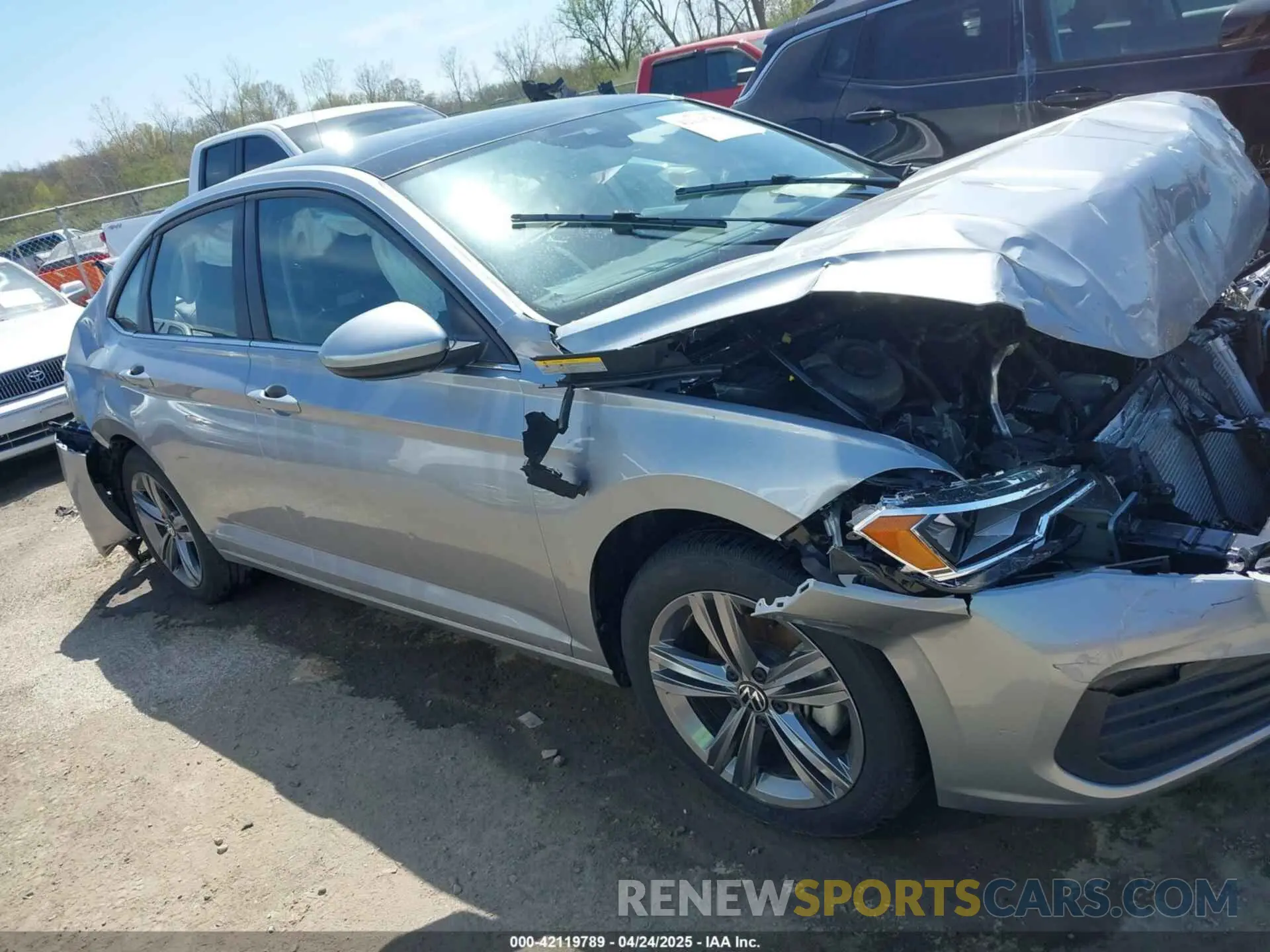 14 Photograph of a damaged car 3VW7M7BU3PM043957 VOLKSWAGEN JETTA 2023