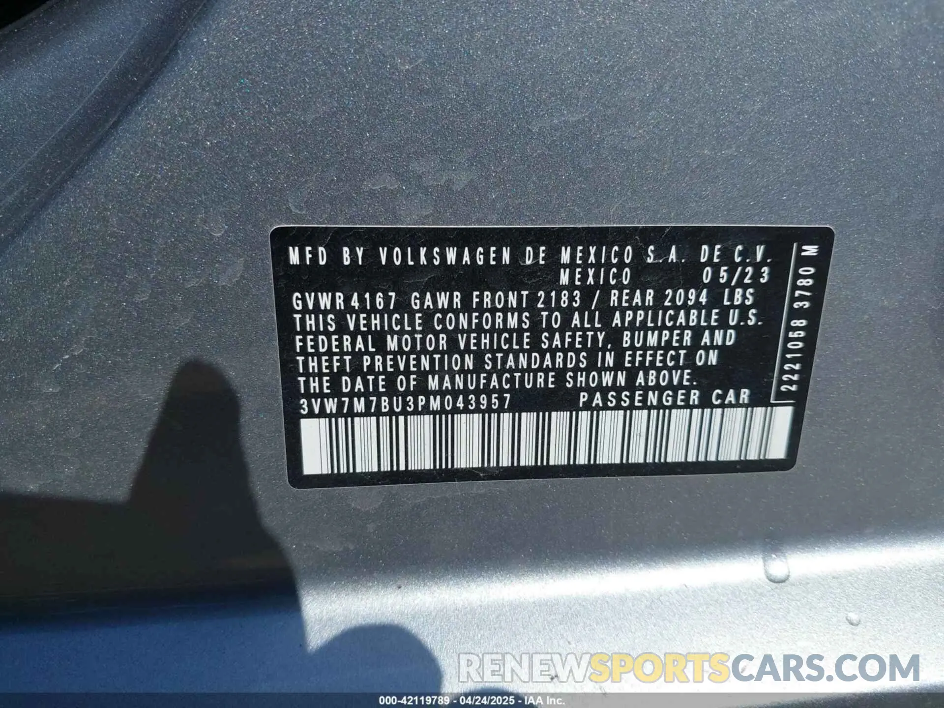 9 Photograph of a damaged car 3VW7M7BU3PM043957 VOLKSWAGEN JETTA 2023