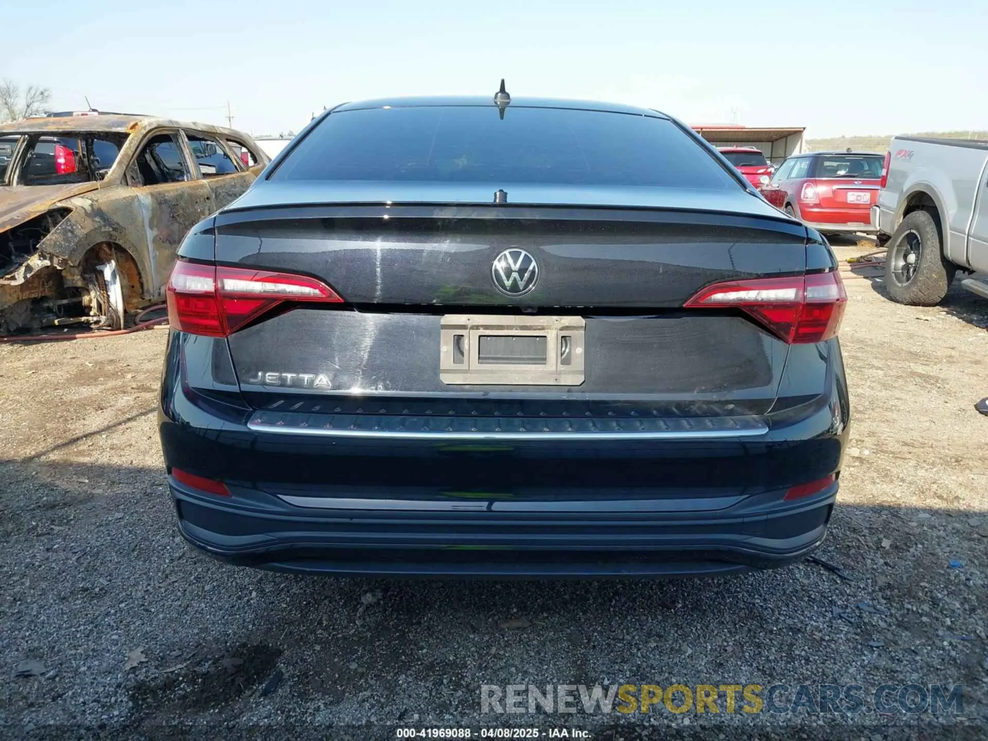 17 Photograph of a damaged car 3VWAM7BU2PM060254 VOLKSWAGEN JETTA 2023