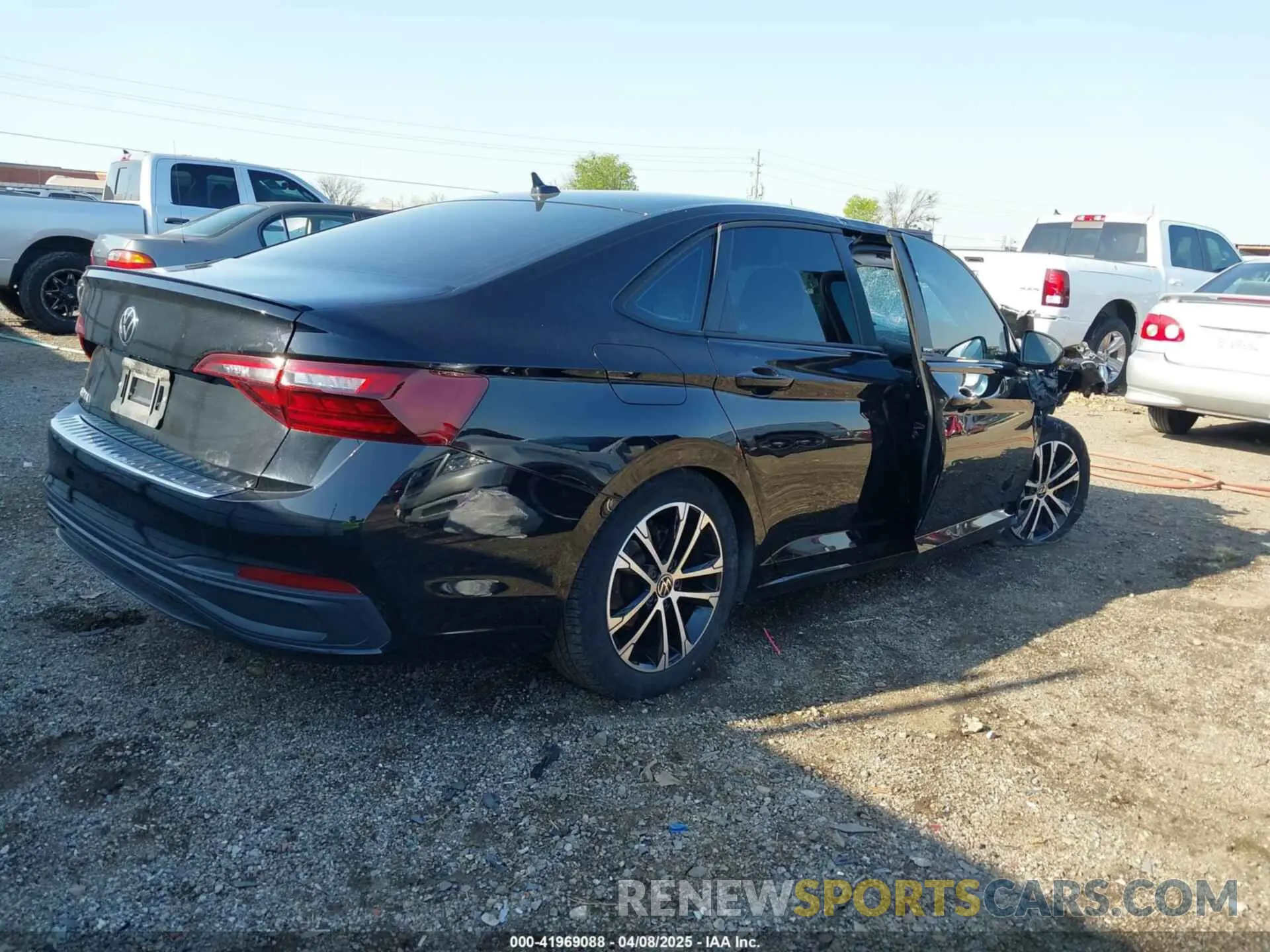 4 Photograph of a damaged car 3VWAM7BU2PM060254 VOLKSWAGEN JETTA 2023
