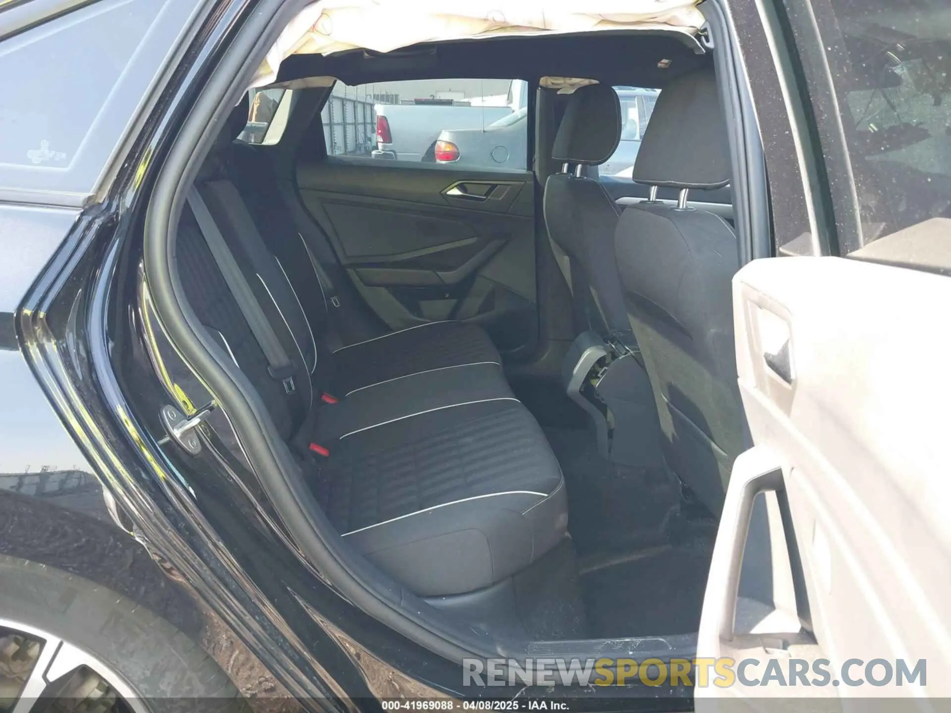 8 Photograph of a damaged car 3VWAM7BU2PM060254 VOLKSWAGEN JETTA 2023