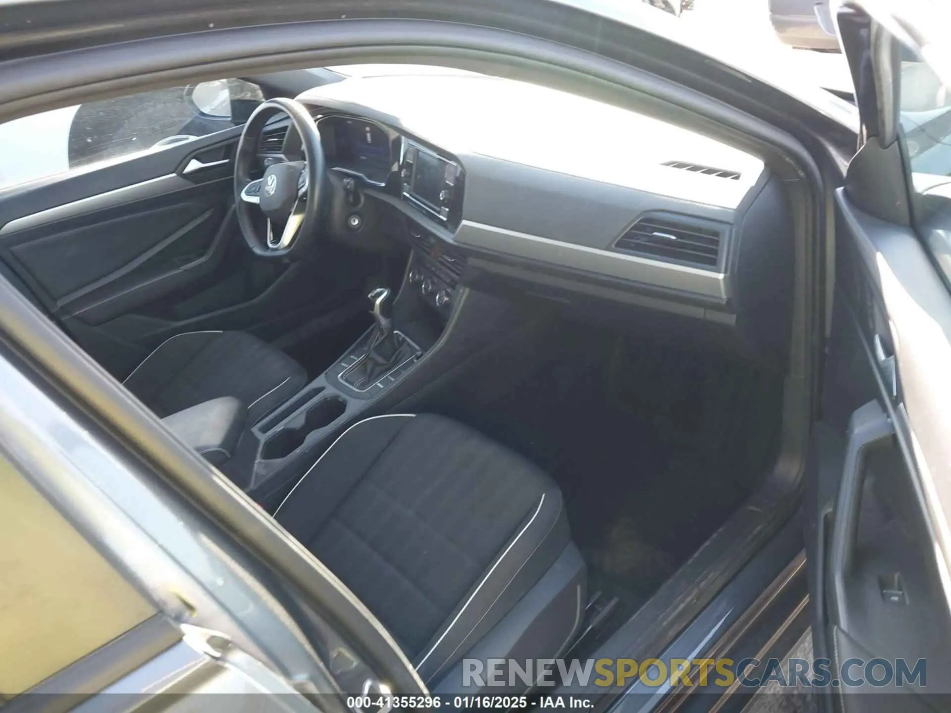 5 Photograph of a damaged car 3VWAM7BU3PM013069 VOLKSWAGEN JETTA 2023