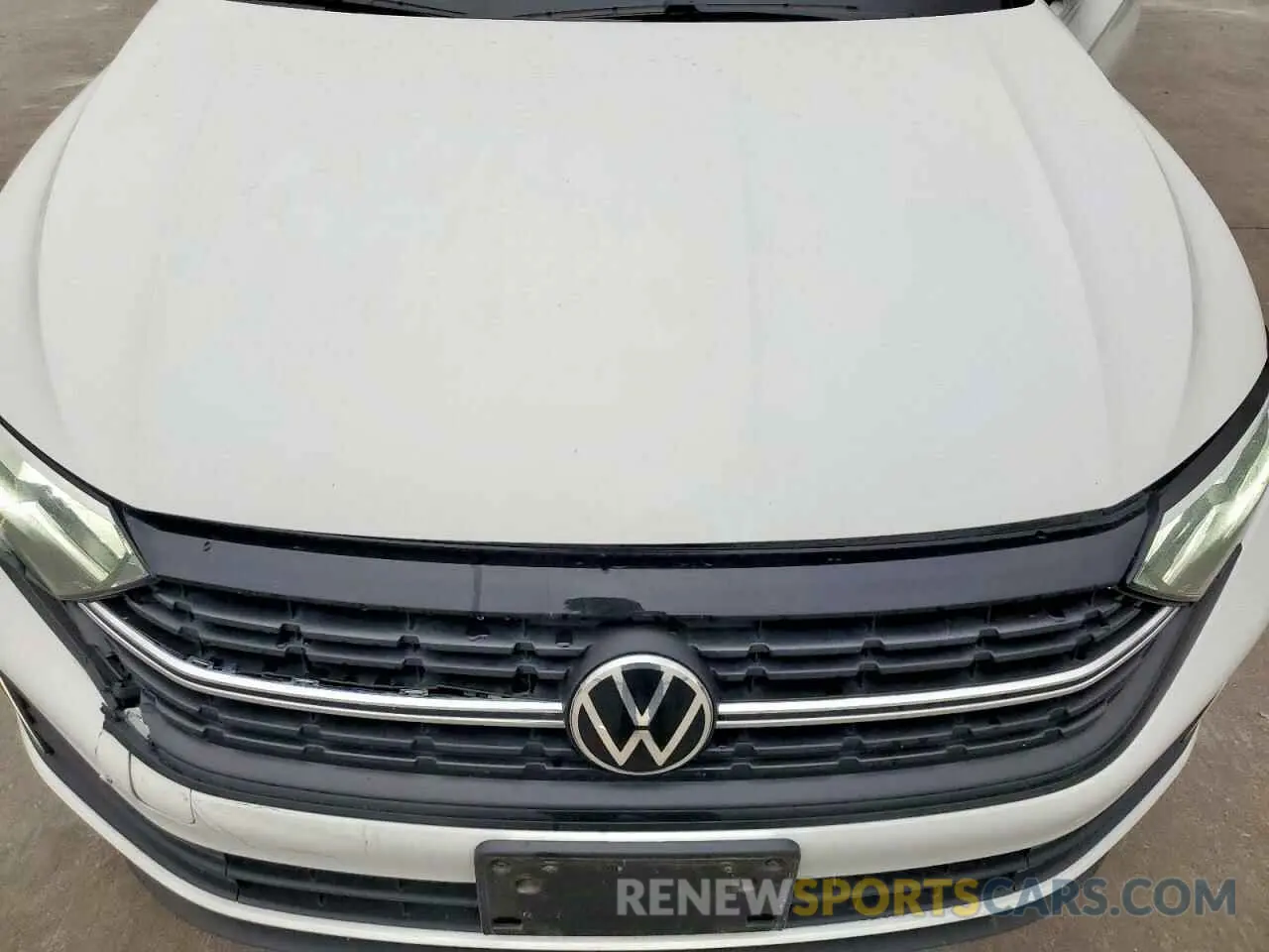 11 Photograph of a damaged car 3VWBM7BU2PM024388 VOLKSWAGEN JETTA 2023