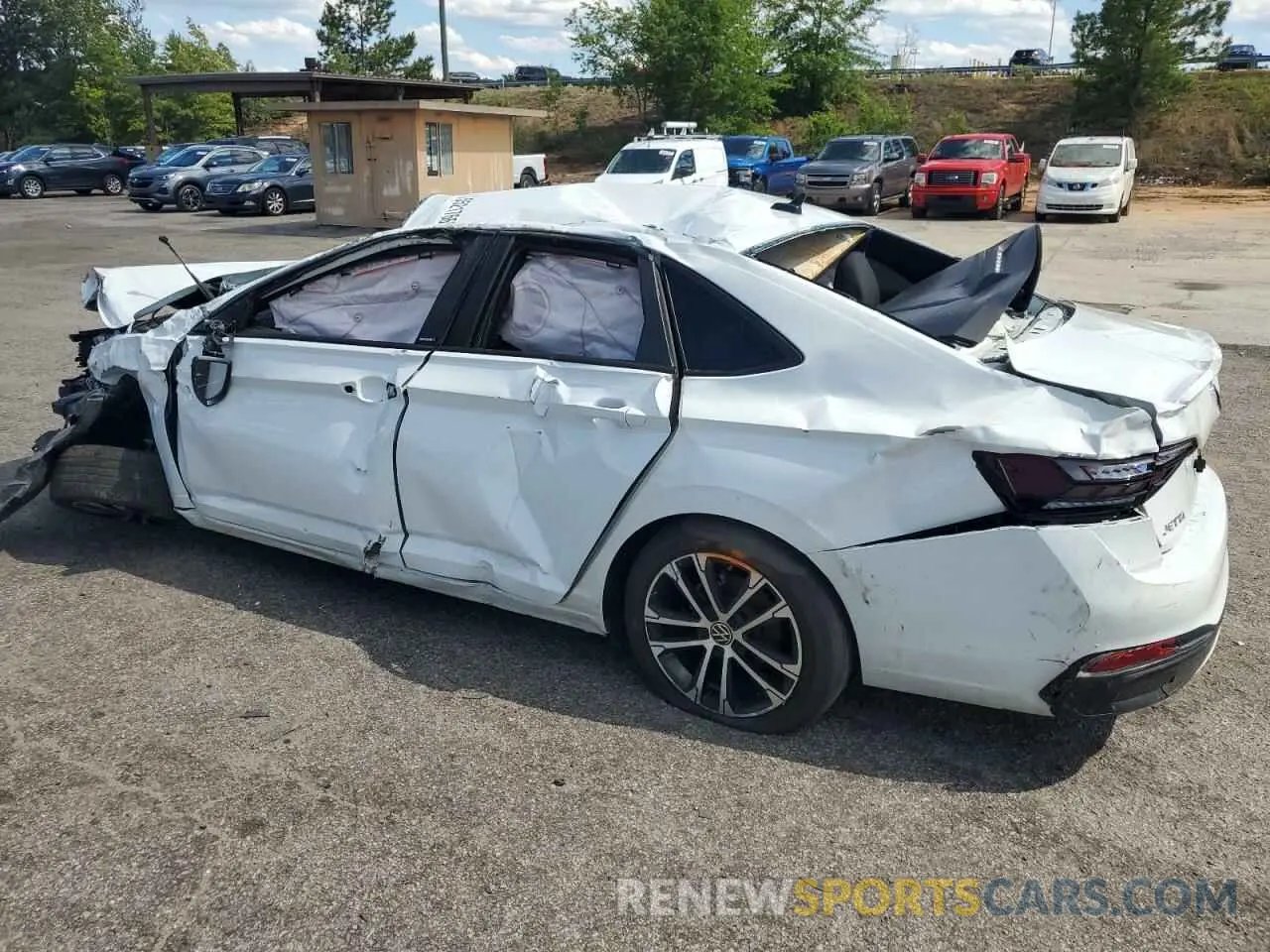 2 Photograph of a damaged car 3VWBM7BU3PM061062 VOLKSWAGEN JETTA 2023