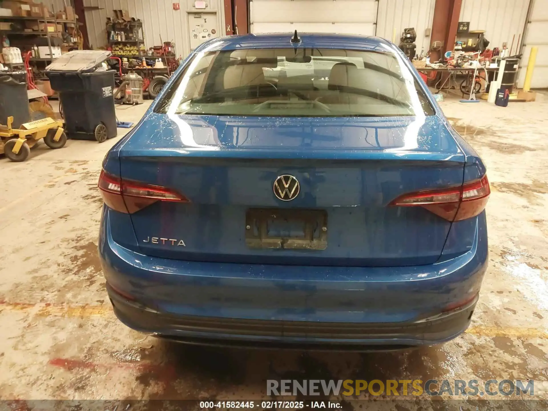 16 Photograph of a damaged car 3VWBM7BU4PM010718 VOLKSWAGEN JETTA 2023