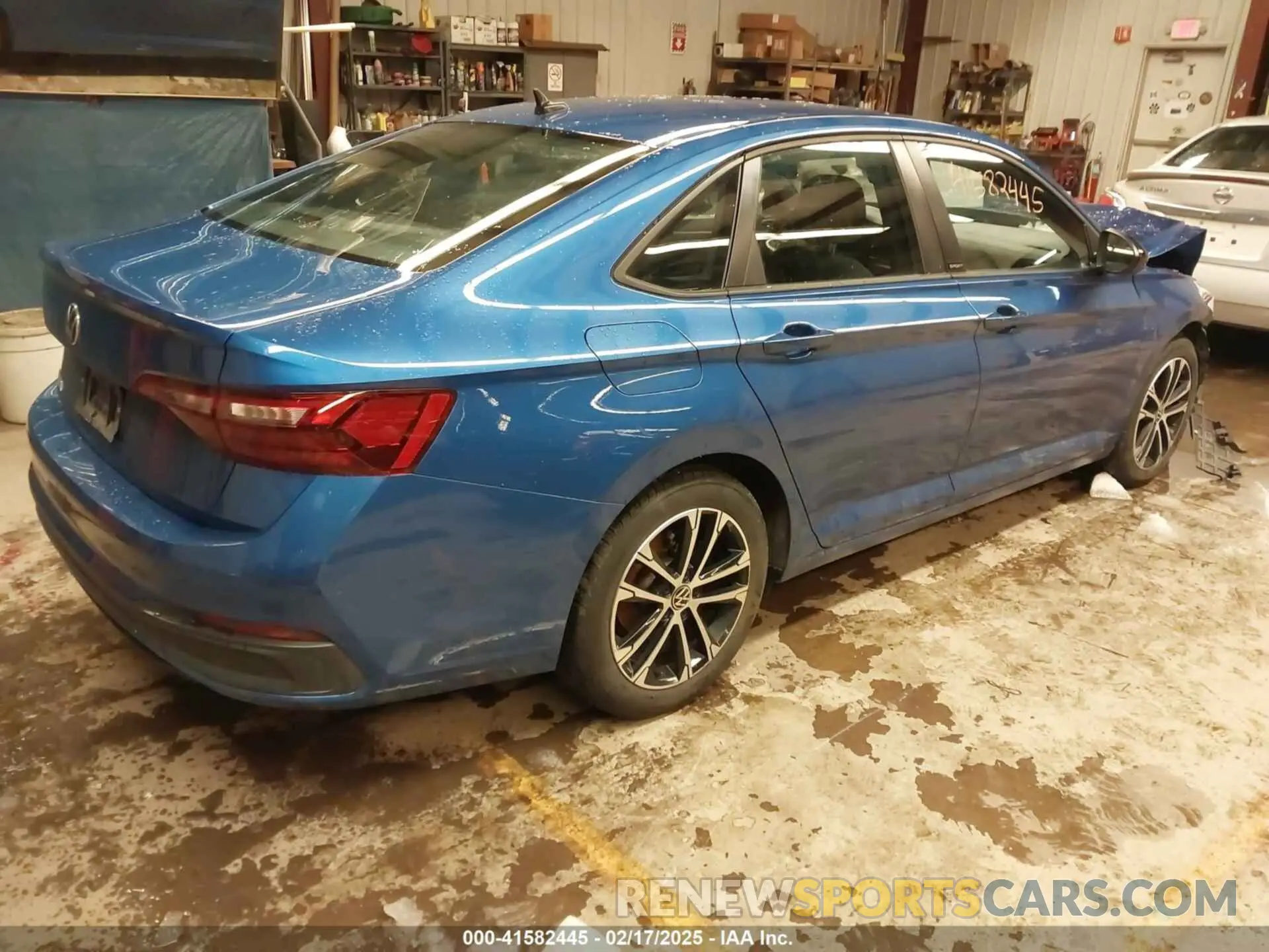 4 Photograph of a damaged car 3VWBM7BU4PM010718 VOLKSWAGEN JETTA 2023