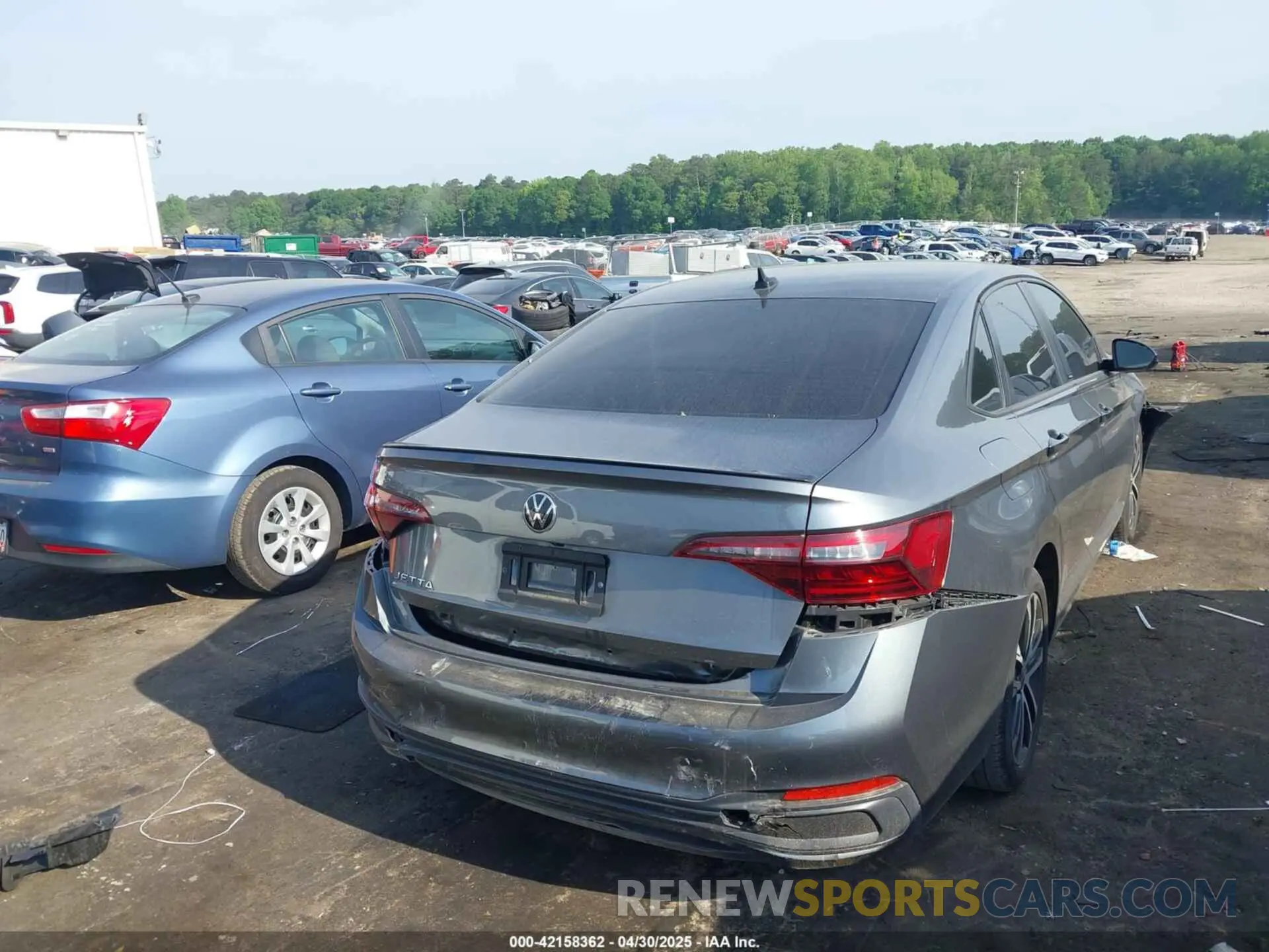 4 Photograph of a damaged car 3VWBM7BU4PM025350 VOLKSWAGEN JETTA 2023