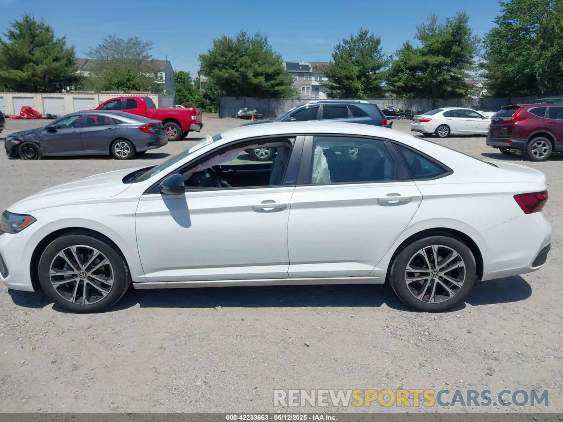 14 Photograph of a damaged car 3VWBM7BU7PM037623 VOLKSWAGEN JETTA 2023
