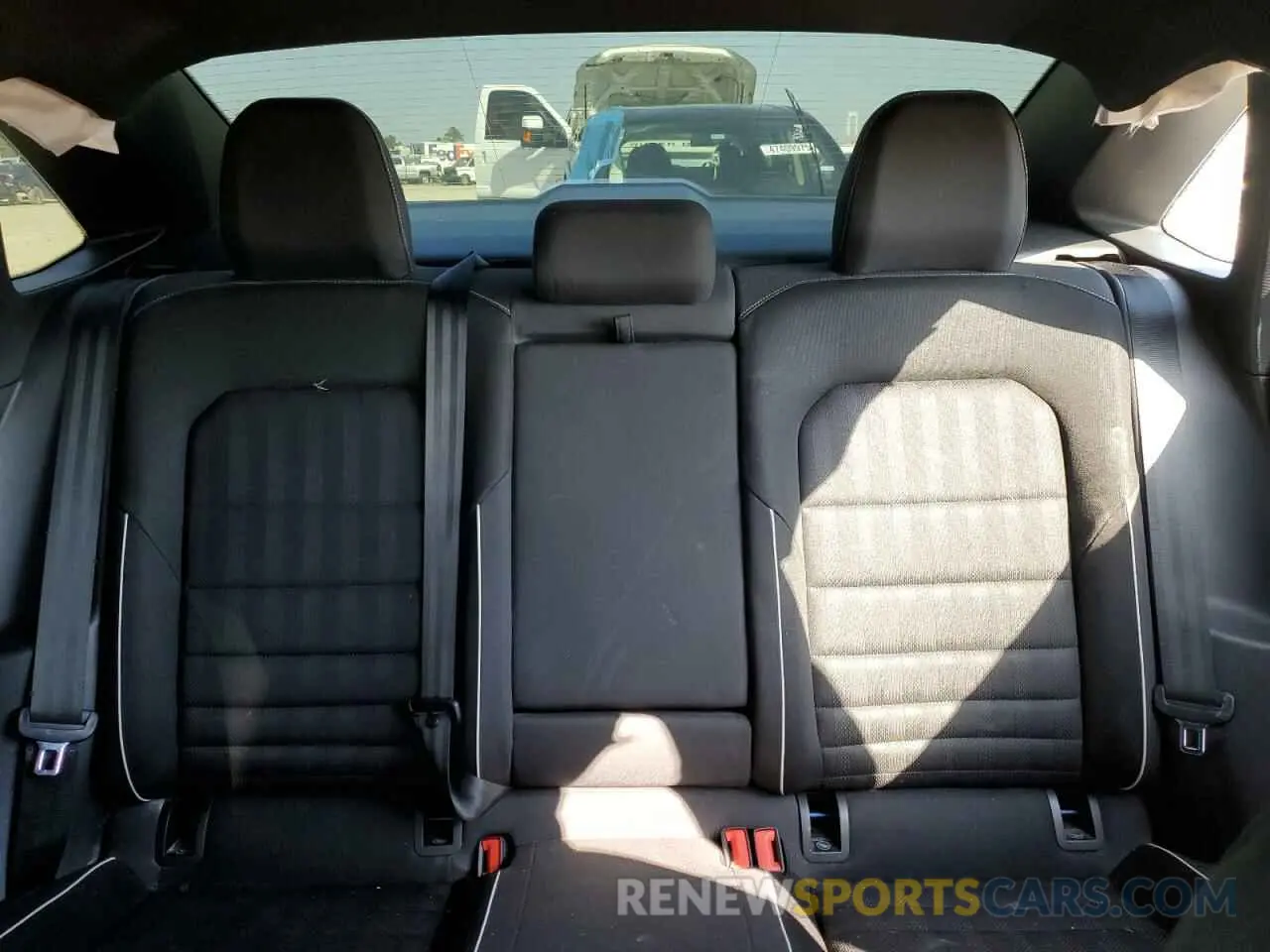 10 Photograph of a damaged car 3VWBM7BU9PM010522 VOLKSWAGEN JETTA 2023