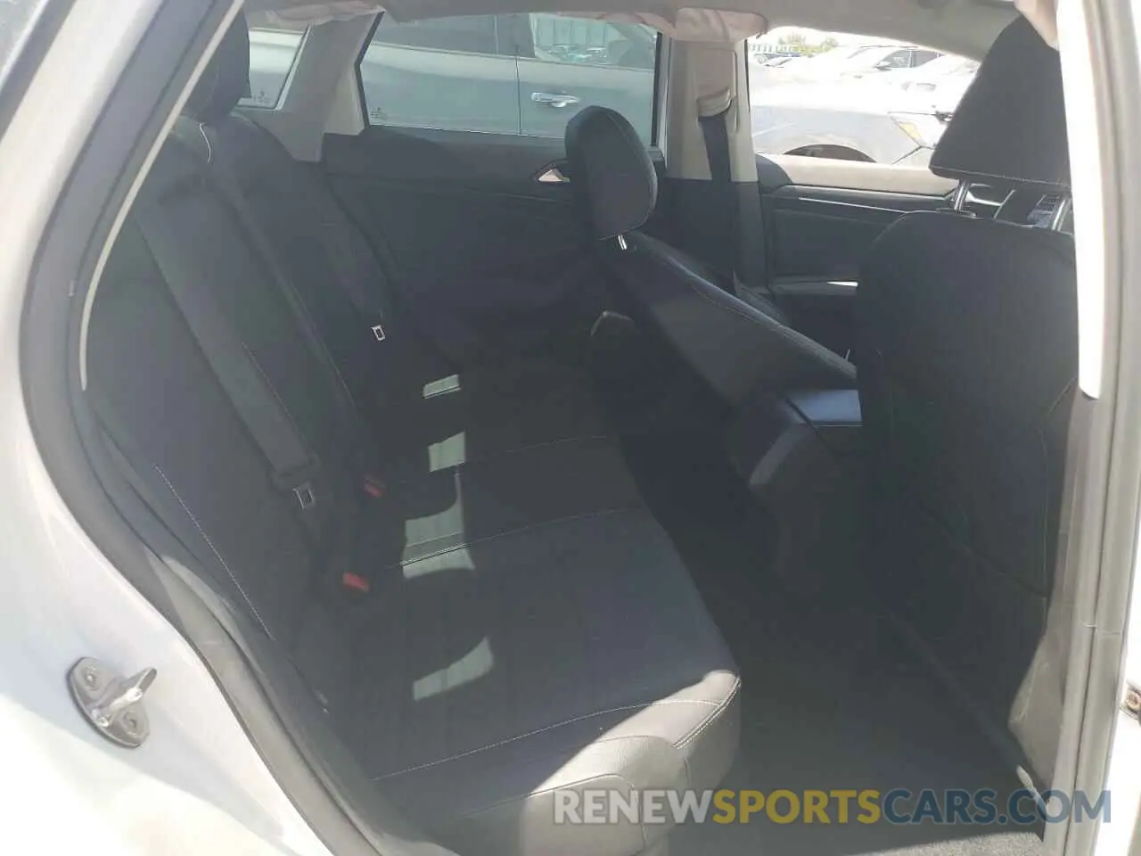 10 Photograph of a damaged car 3VWEM7BU0PM026136 VOLKSWAGEN JETTA 2023