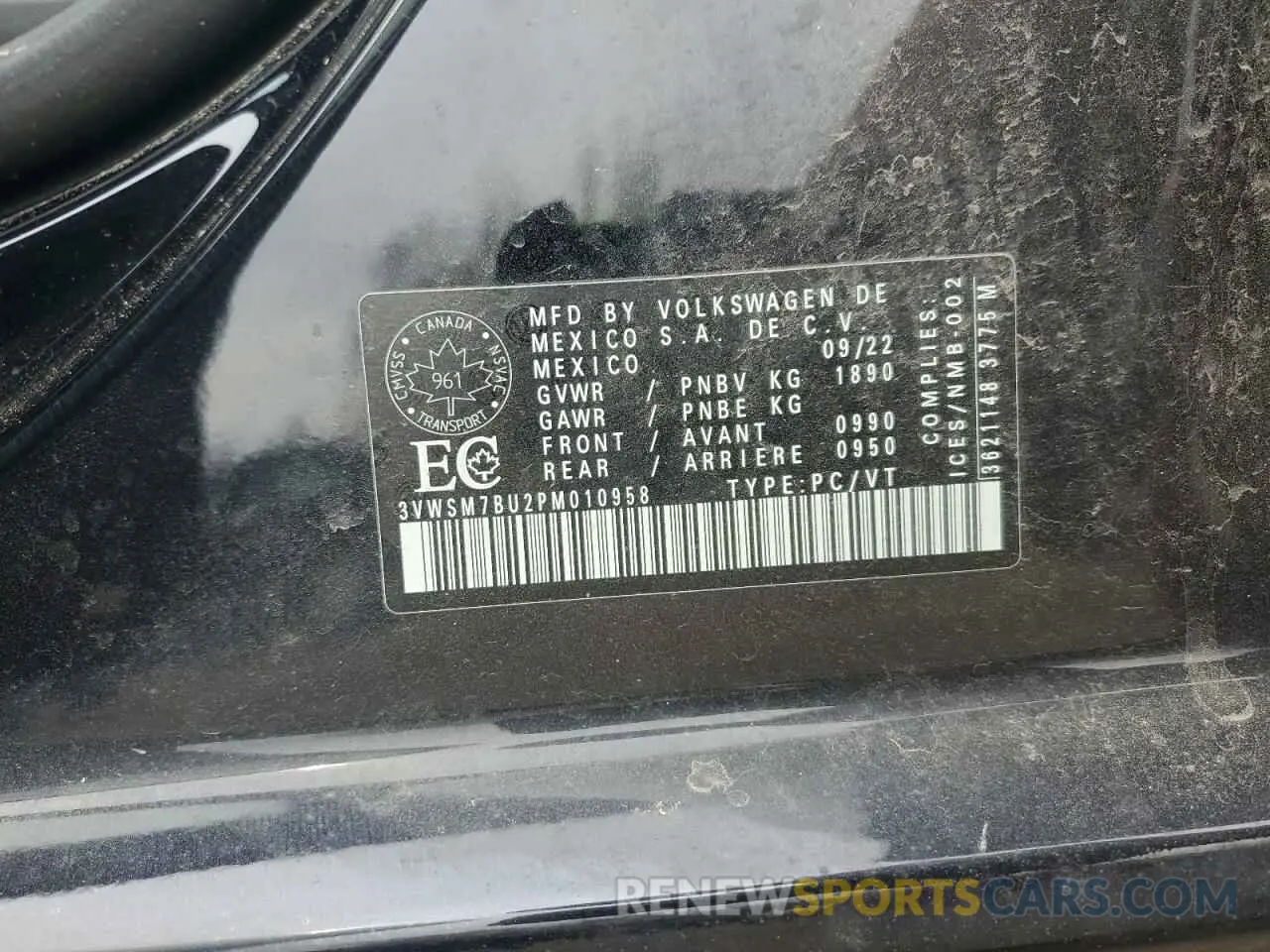 13 Photograph of a damaged car 3VWSM7BU2PM010958 VOLKSWAGEN JETTA 2023