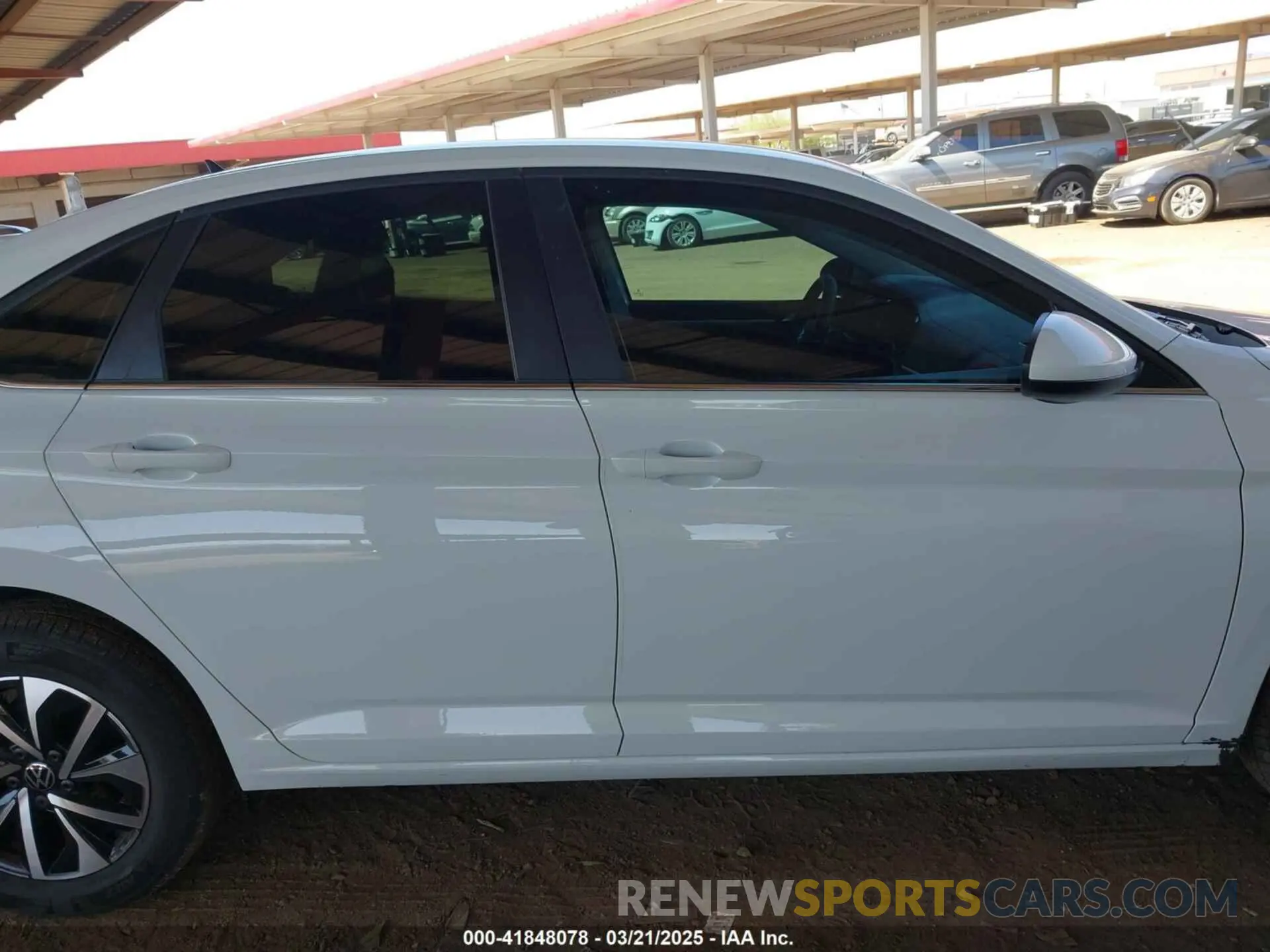 14 Photograph of a damaged car 3VW5M7BU1RM021448 VOLKSWAGEN JETTA 2024
