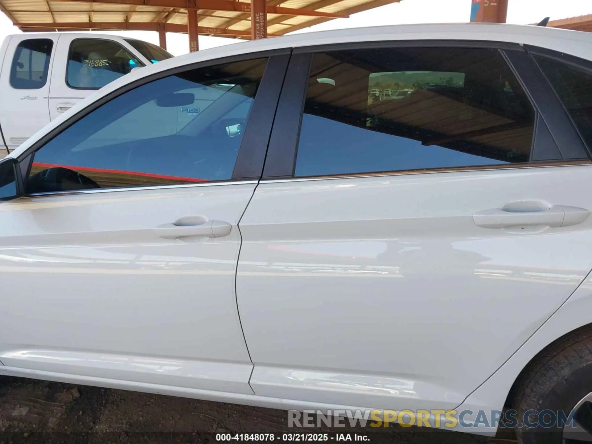 15 Photograph of a damaged car 3VW5M7BU1RM021448 VOLKSWAGEN JETTA 2024