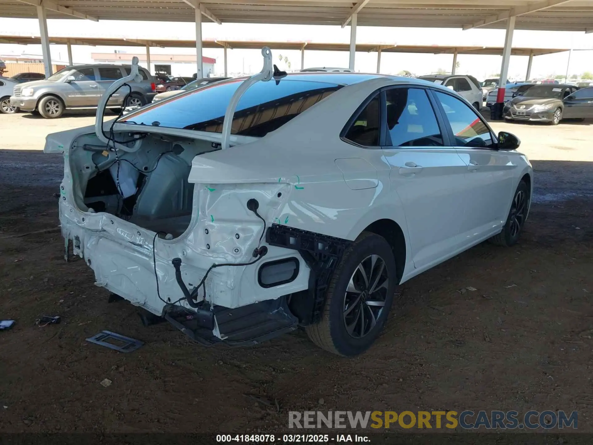4 Photograph of a damaged car 3VW5M7BU1RM021448 VOLKSWAGEN JETTA 2024