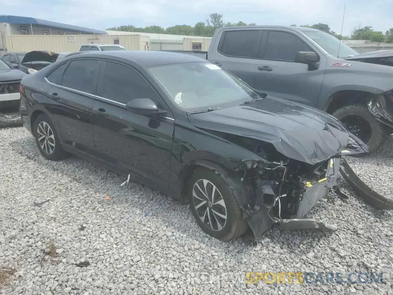 4 Photograph of a damaged car 3VW5M7BU1RM039173 VOLKSWAGEN JETTA 2024