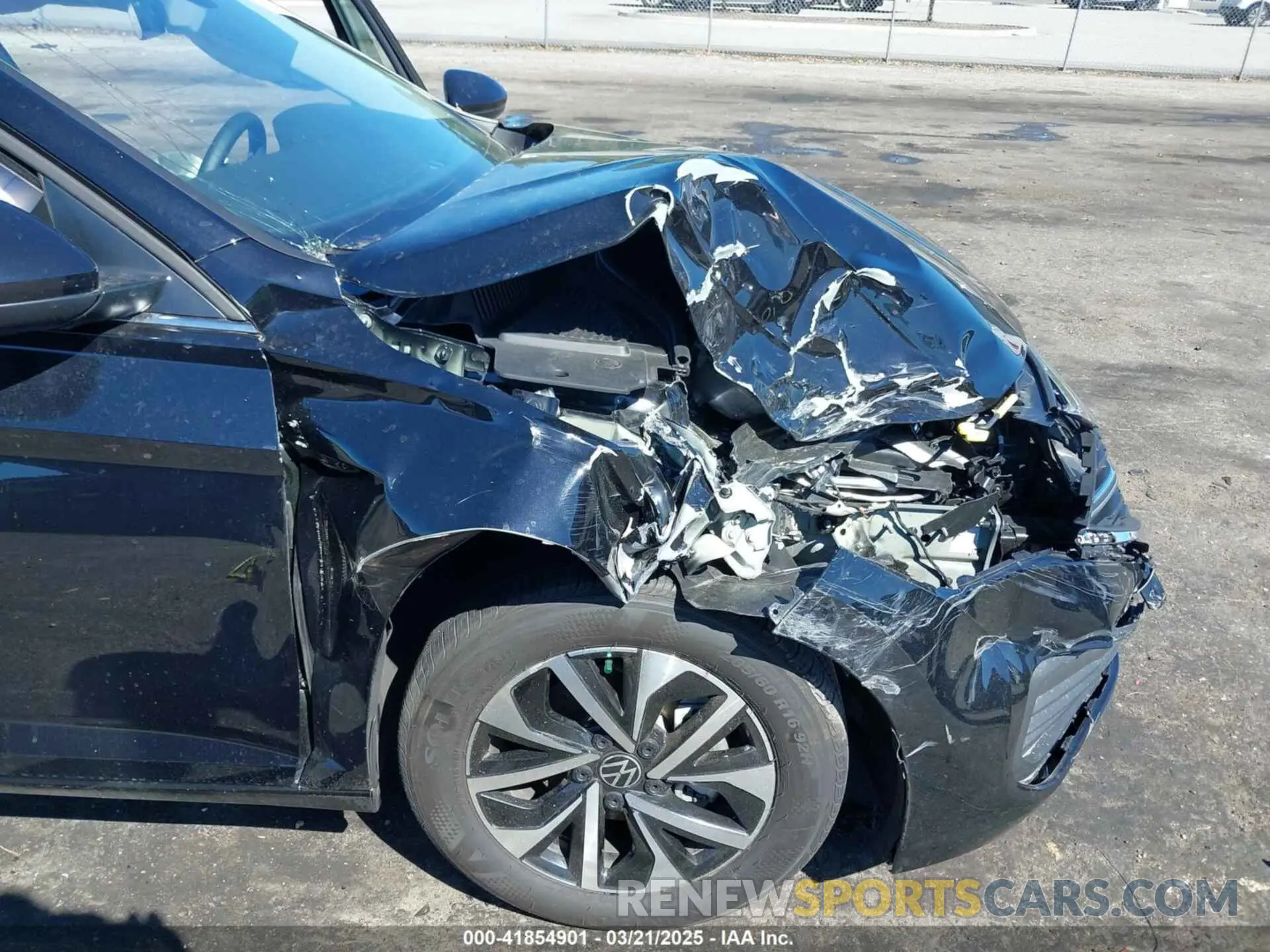 6 Photograph of a damaged car 3VW5M7BU3RM031219 VOLKSWAGEN JETTA 2024
