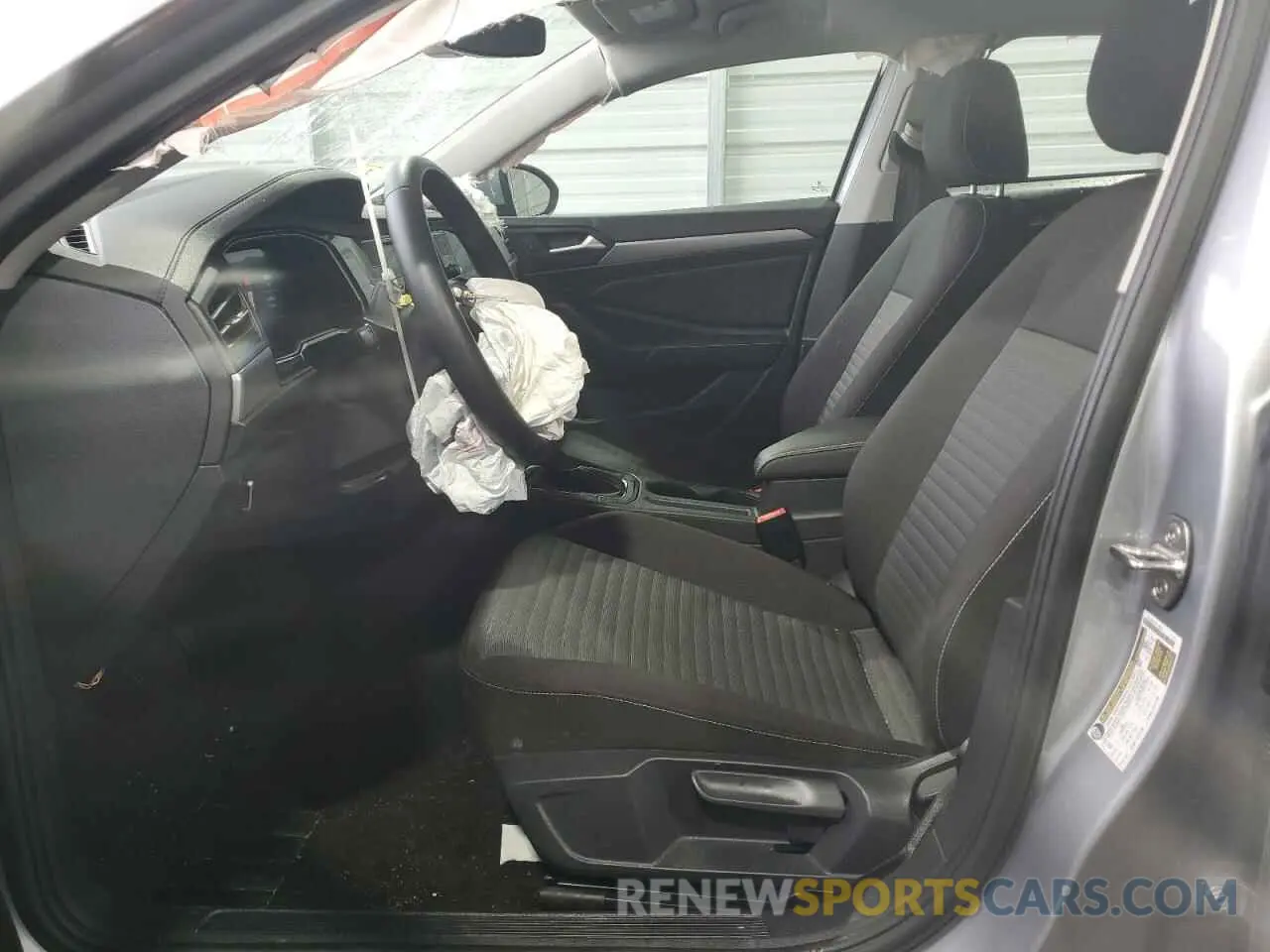 7 Photograph of a damaged car 3VW5M7BU4RM091395 VOLKSWAGEN JETTA 2024