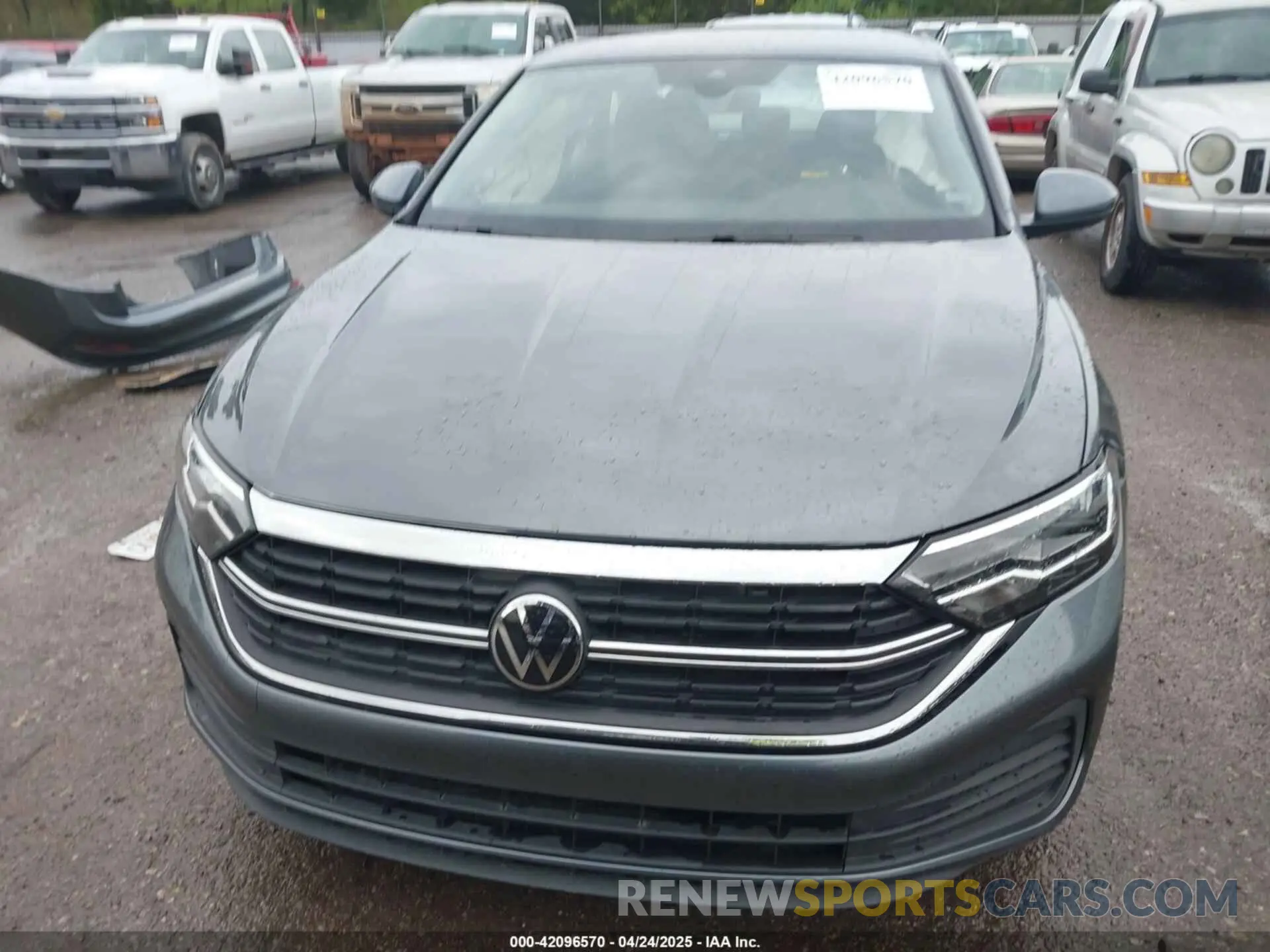 13 Photograph of a damaged car 3VW5M7BU5RM044604 VOLKSWAGEN JETTA 2024