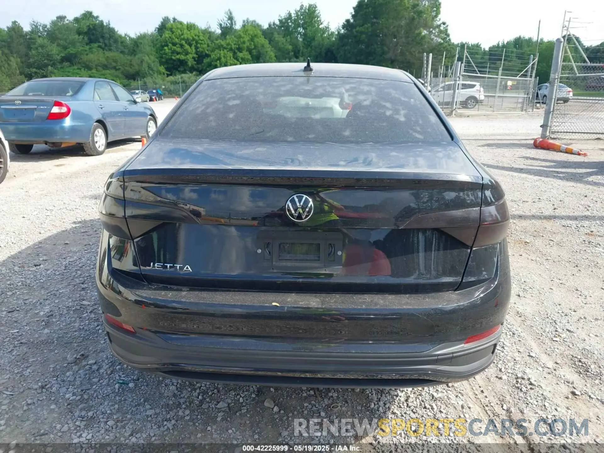 16 Photograph of a damaged car 3VW5M7BU6RM102736 VOLKSWAGEN JETTA 2024