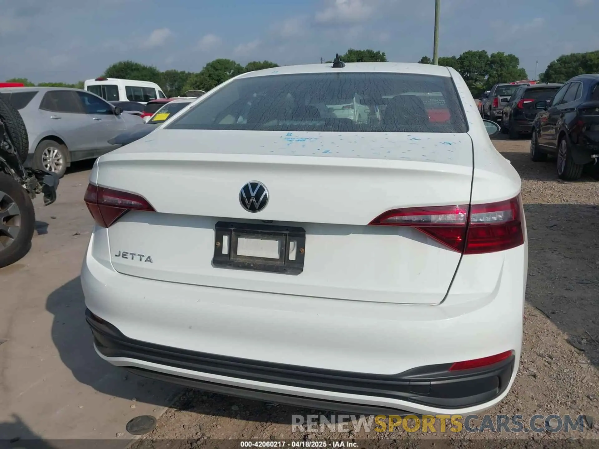 16 Photograph of a damaged car 3VW5M7BU7RM002788 VOLKSWAGEN JETTA 2024