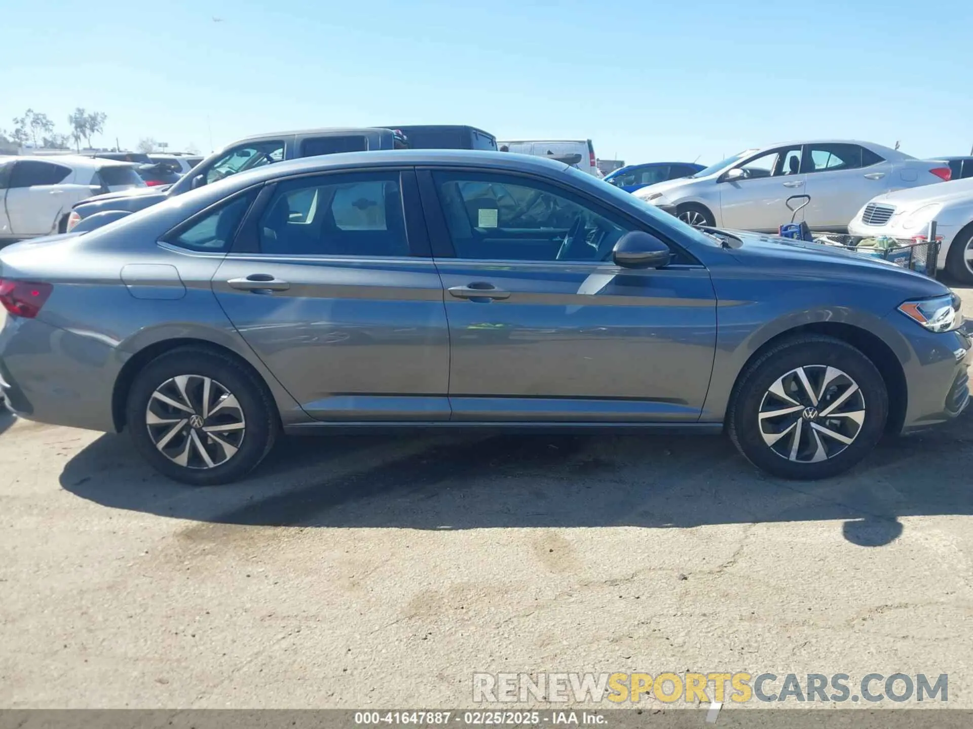 13 Photograph of a damaged car 3VW5M7BU7RM073795 VOLKSWAGEN JETTA 2024