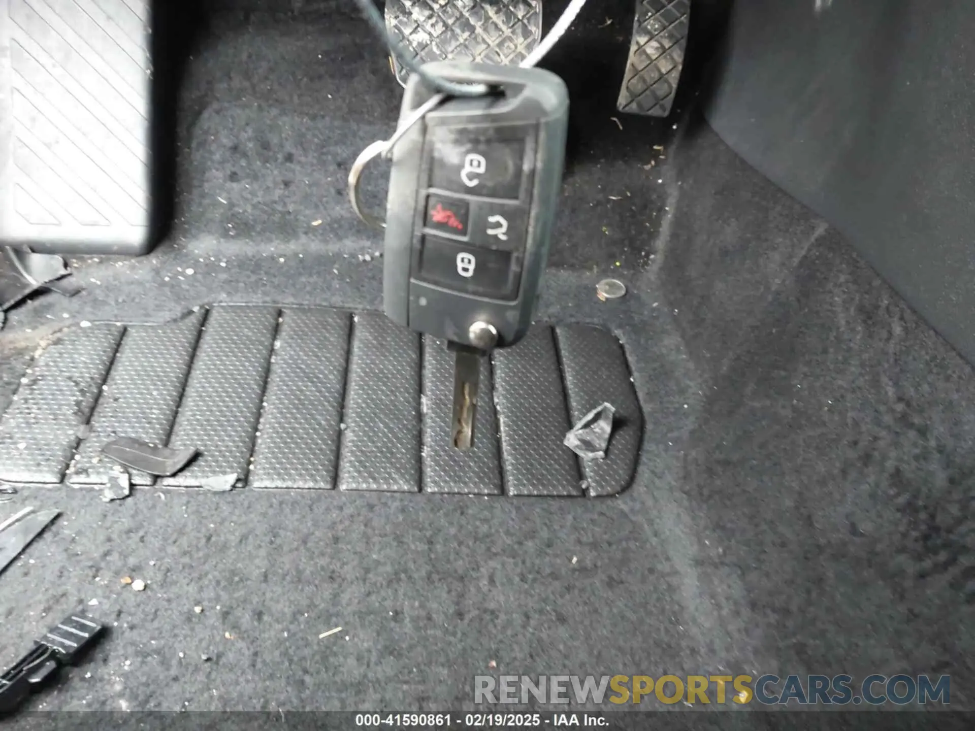 11 Photograph of a damaged car 3VW5M7BU8RM101569 VOLKSWAGEN JETTA 2024