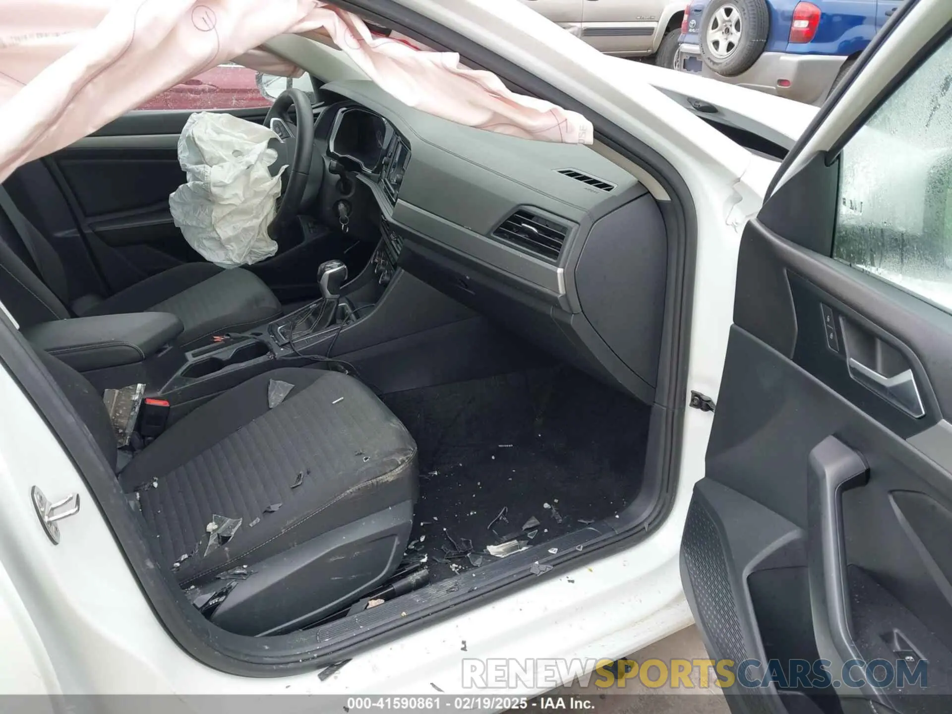 5 Photograph of a damaged car 3VW5M7BU8RM101569 VOLKSWAGEN JETTA 2024