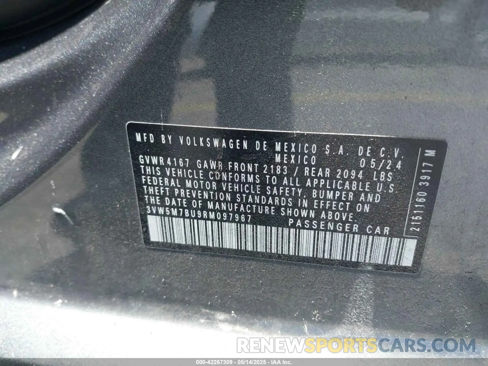 9 Photograph of a damaged car 3VW5M7BU9RM097967 VOLKSWAGEN JETTA 2024