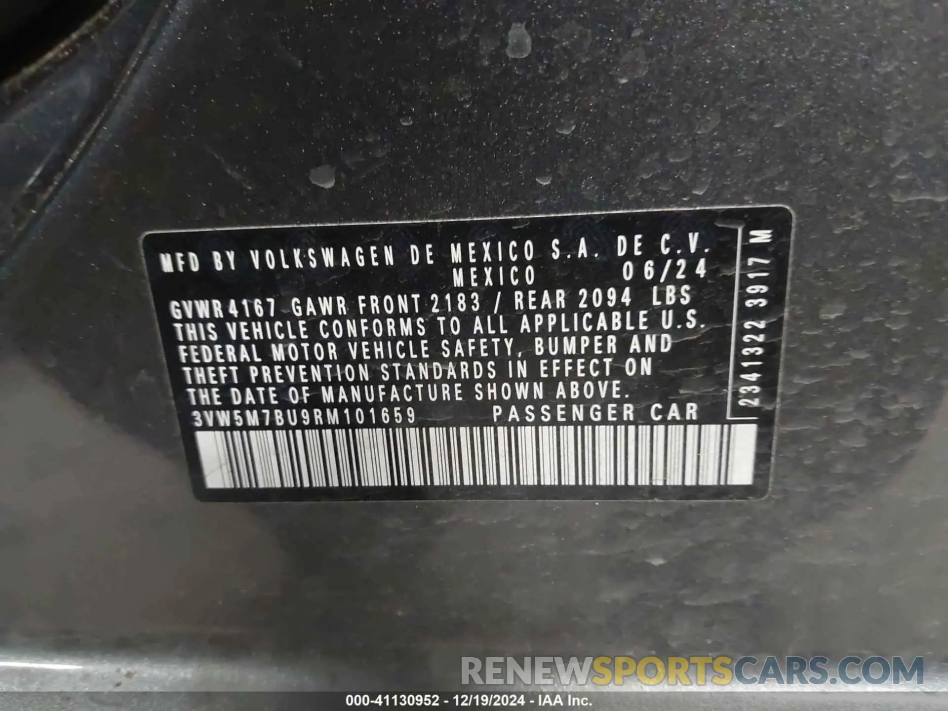 9 Photograph of a damaged car 3VW5M7BU9RM101659 VOLKSWAGEN JETTA 2024