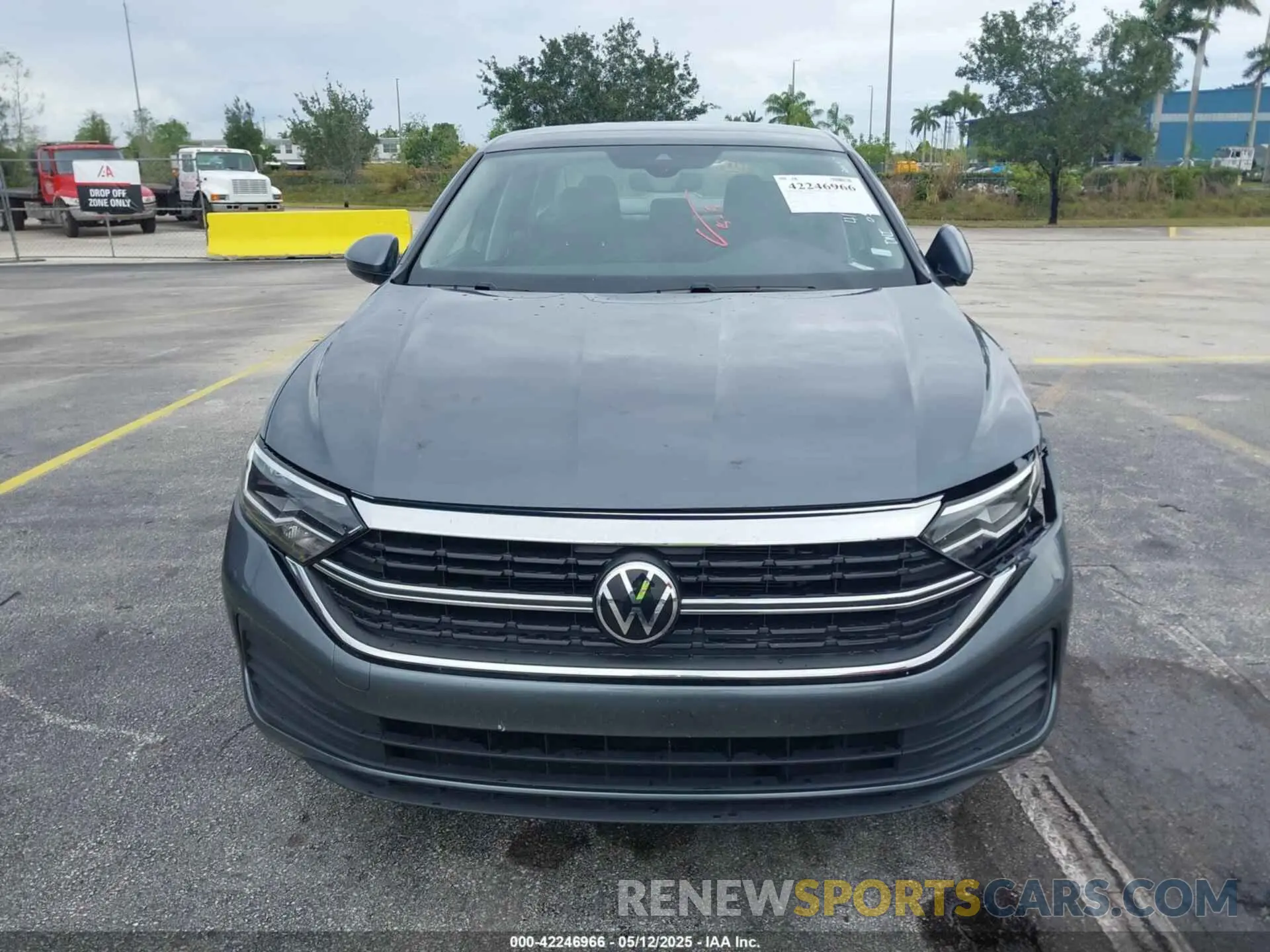12 Photograph of a damaged car 3VW7M7BU0RM014287 VOLKSWAGEN JETTA 2024