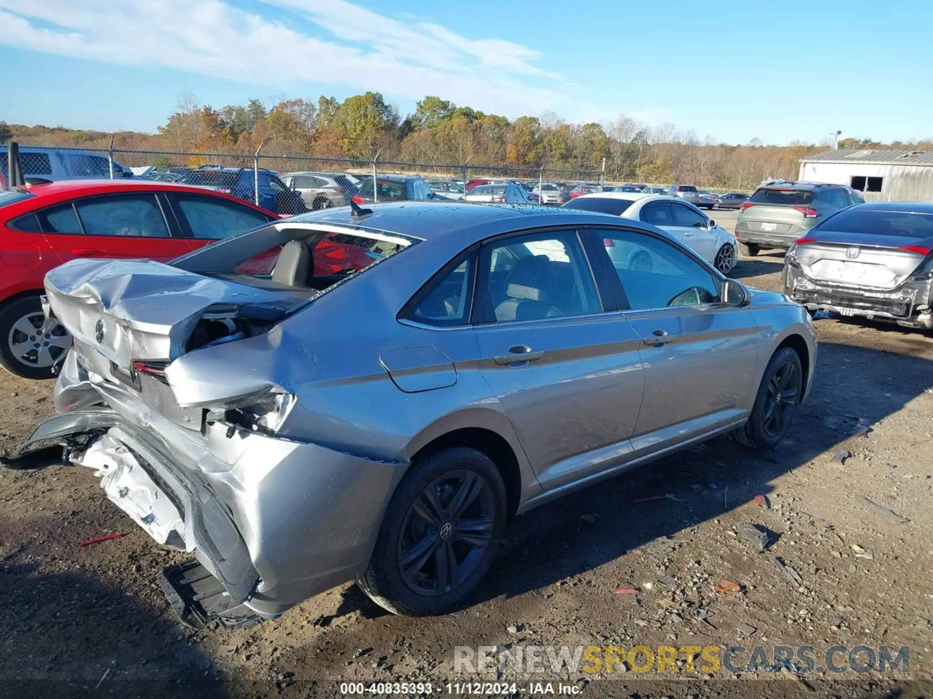 4 Photograph of a damaged car 3VW7M7BU1RM081819 VOLKSWAGEN JETTA 2024