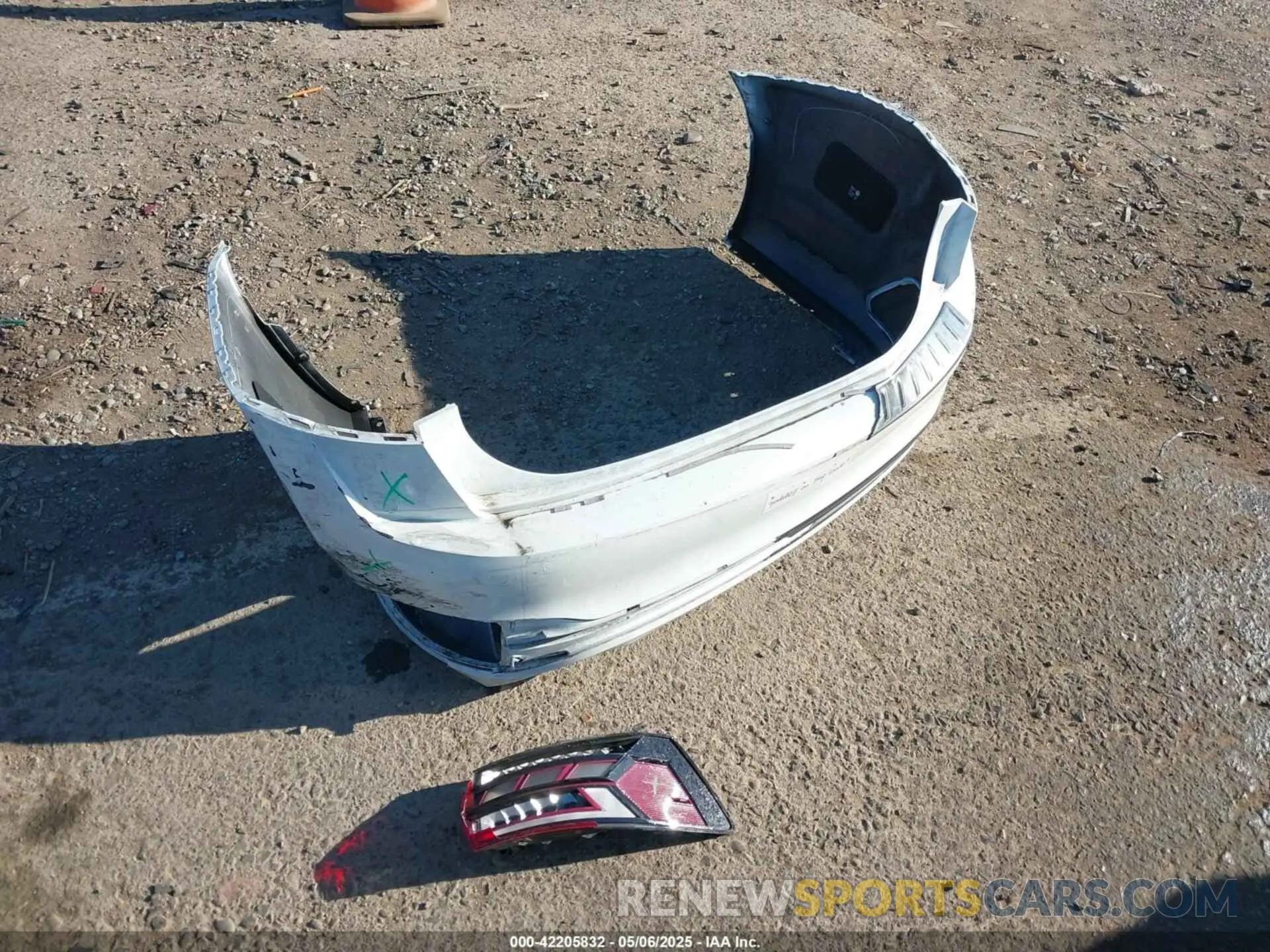 12 Photograph of a damaged car 3VW7M7BU2RM031902 VOLKSWAGEN JETTA 2024