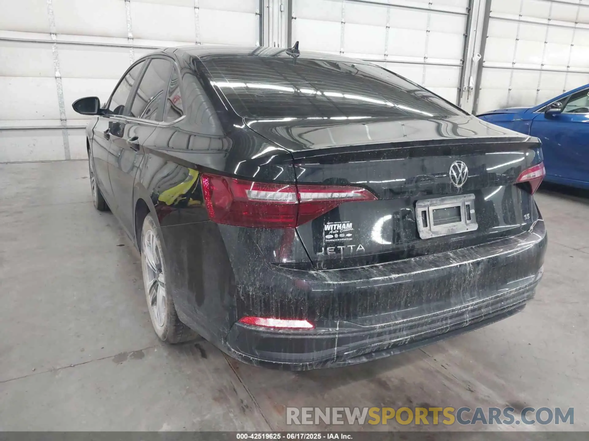 3 Photograph of a damaged car 3VW7M7BU2RM036114 VOLKSWAGEN JETTA 2024