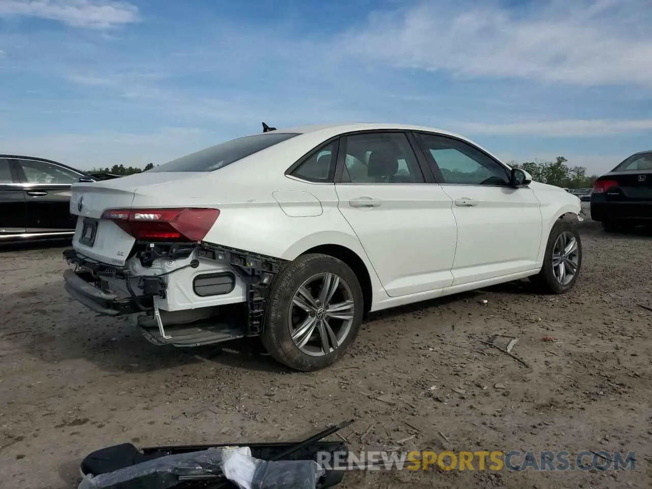 3 Photograph of a damaged car 3VW7M7BU2RM061837 VOLKSWAGEN JETTA 2024