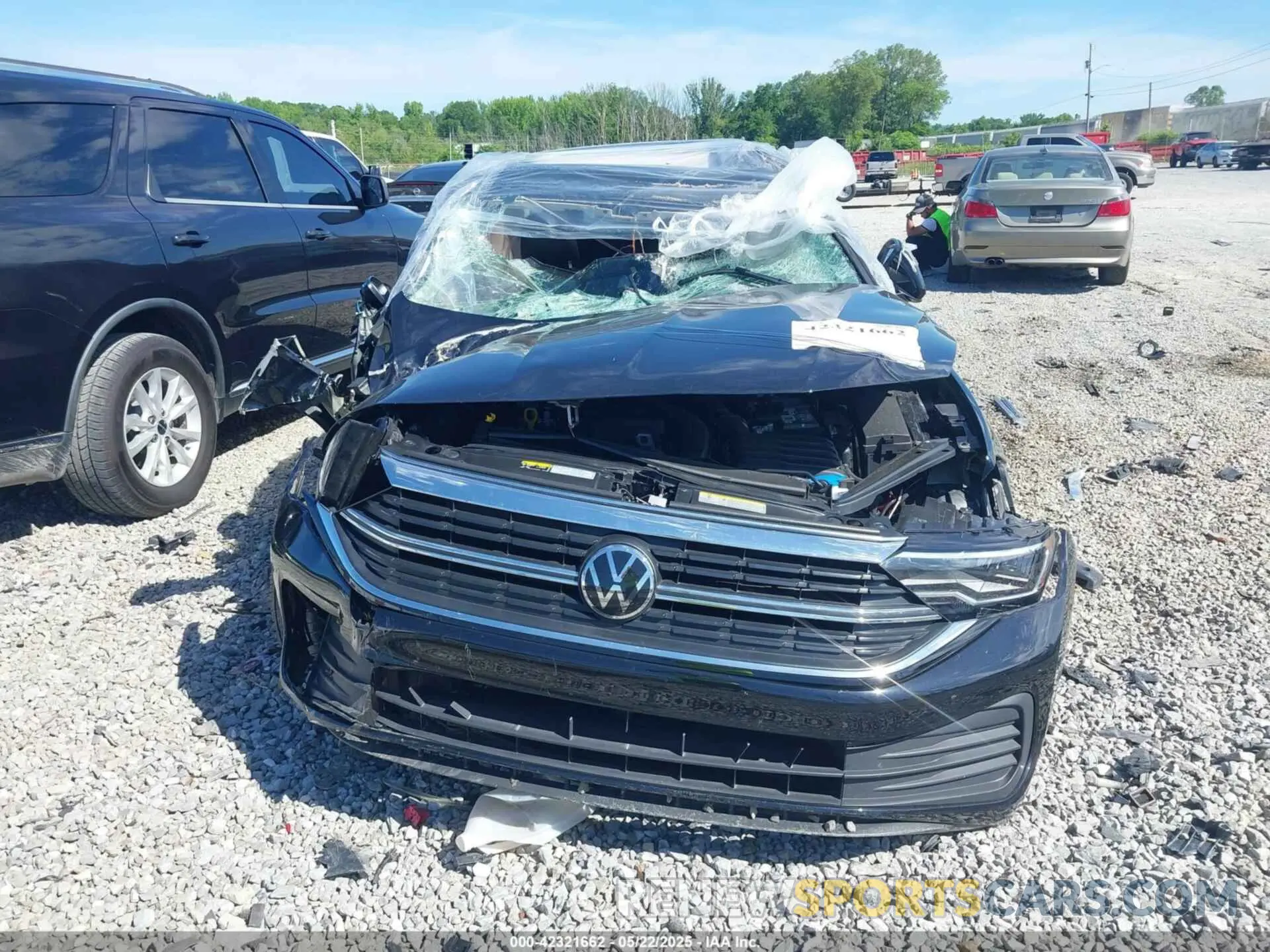 13 Photograph of a damaged car 3VW7M7BU3RM096290 VOLKSWAGEN JETTA 2024