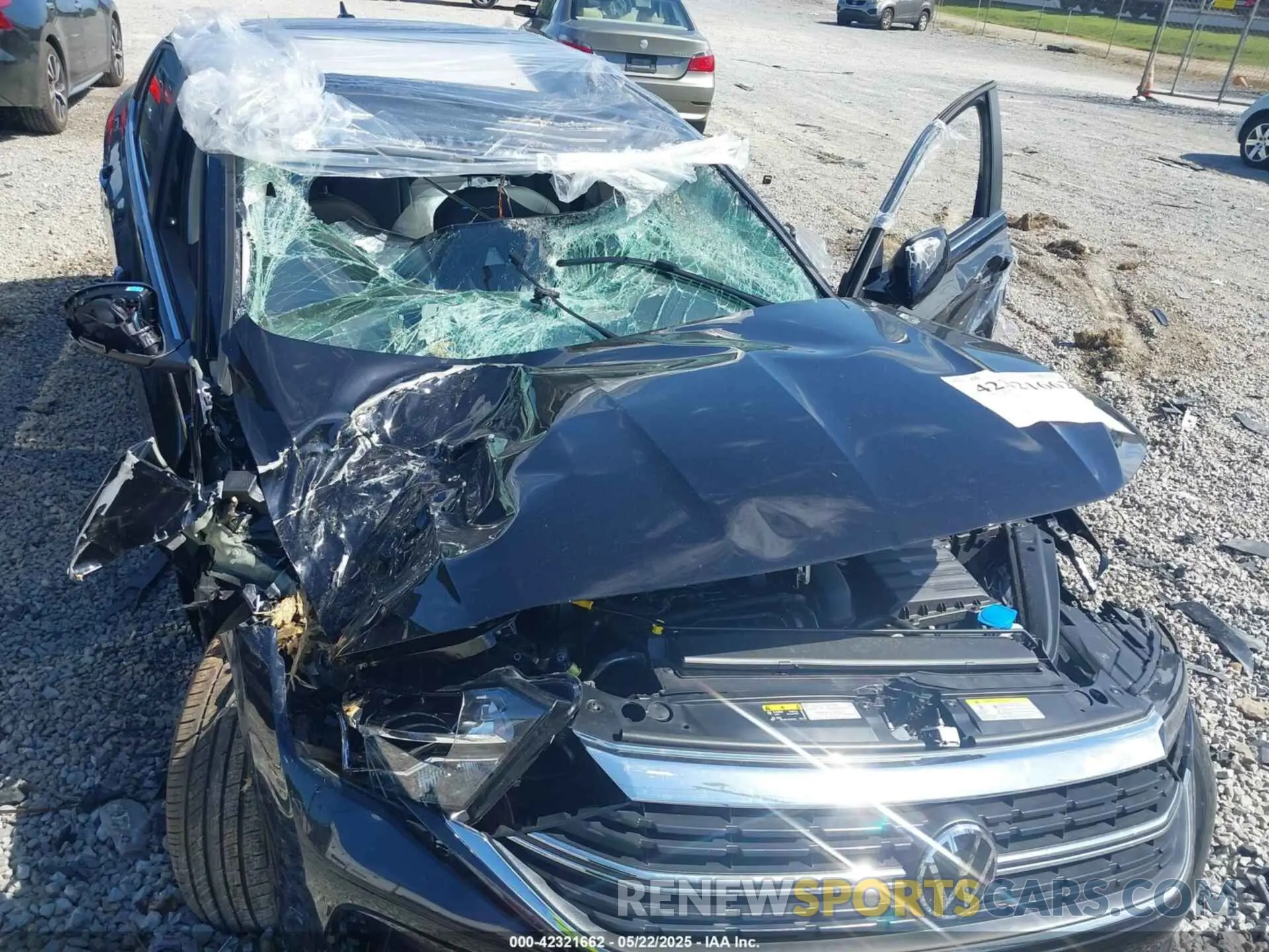 19 Photograph of a damaged car 3VW7M7BU3RM096290 VOLKSWAGEN JETTA 2024