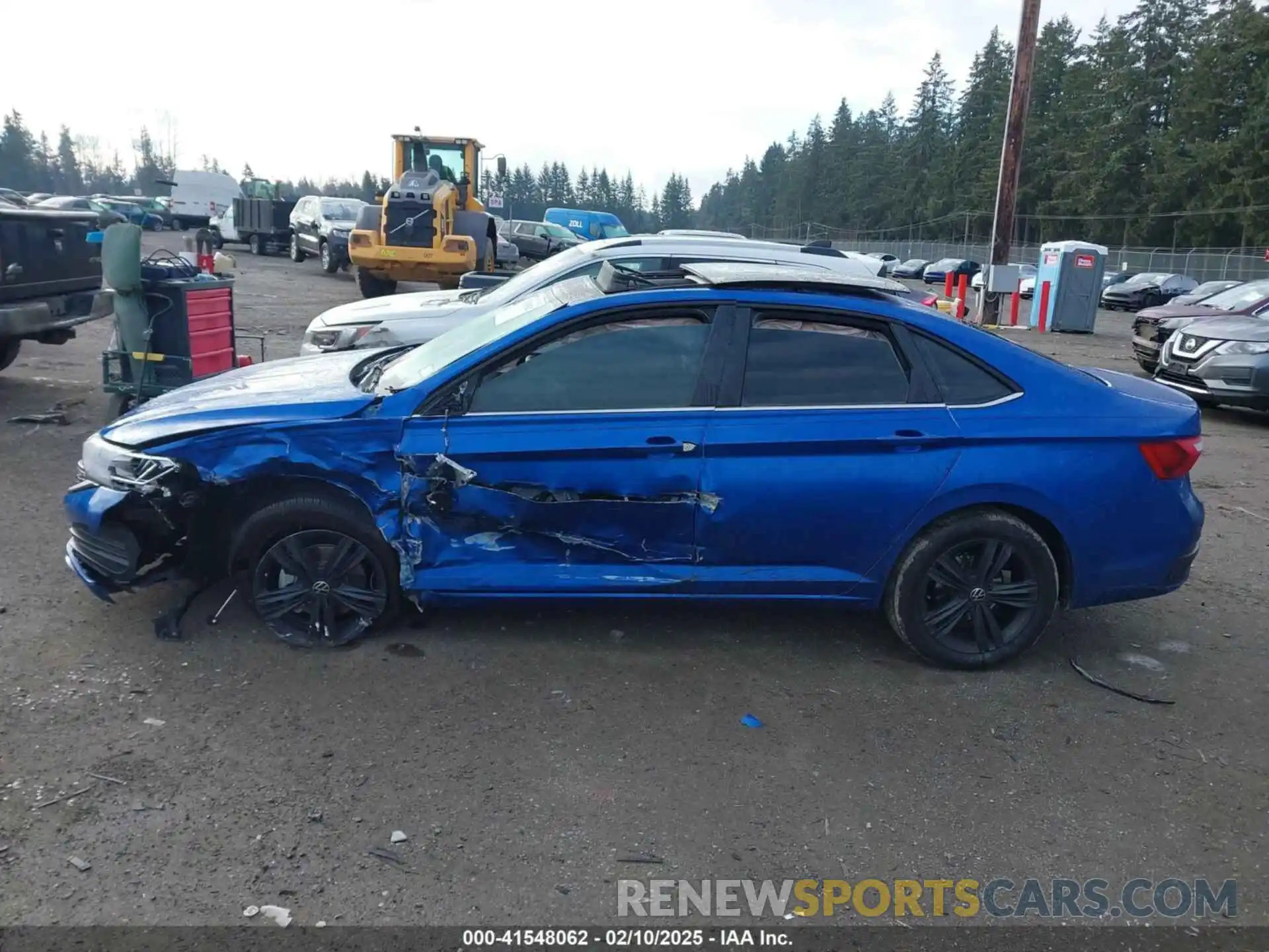 13 Photograph of a damaged car 3VW7M7BU4RM064996 VOLKSWAGEN JETTA 2024