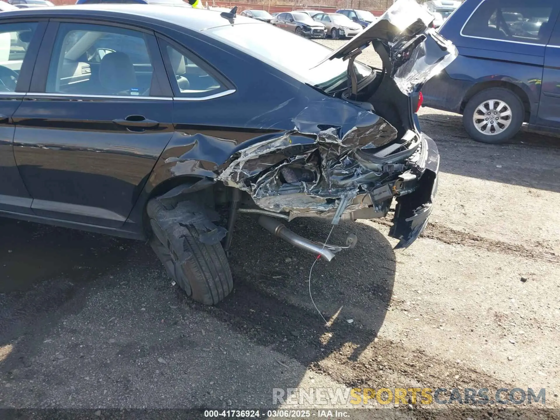17 Photograph of a damaged car 3VW7M7BU4RM071463 VOLKSWAGEN JETTA 2024